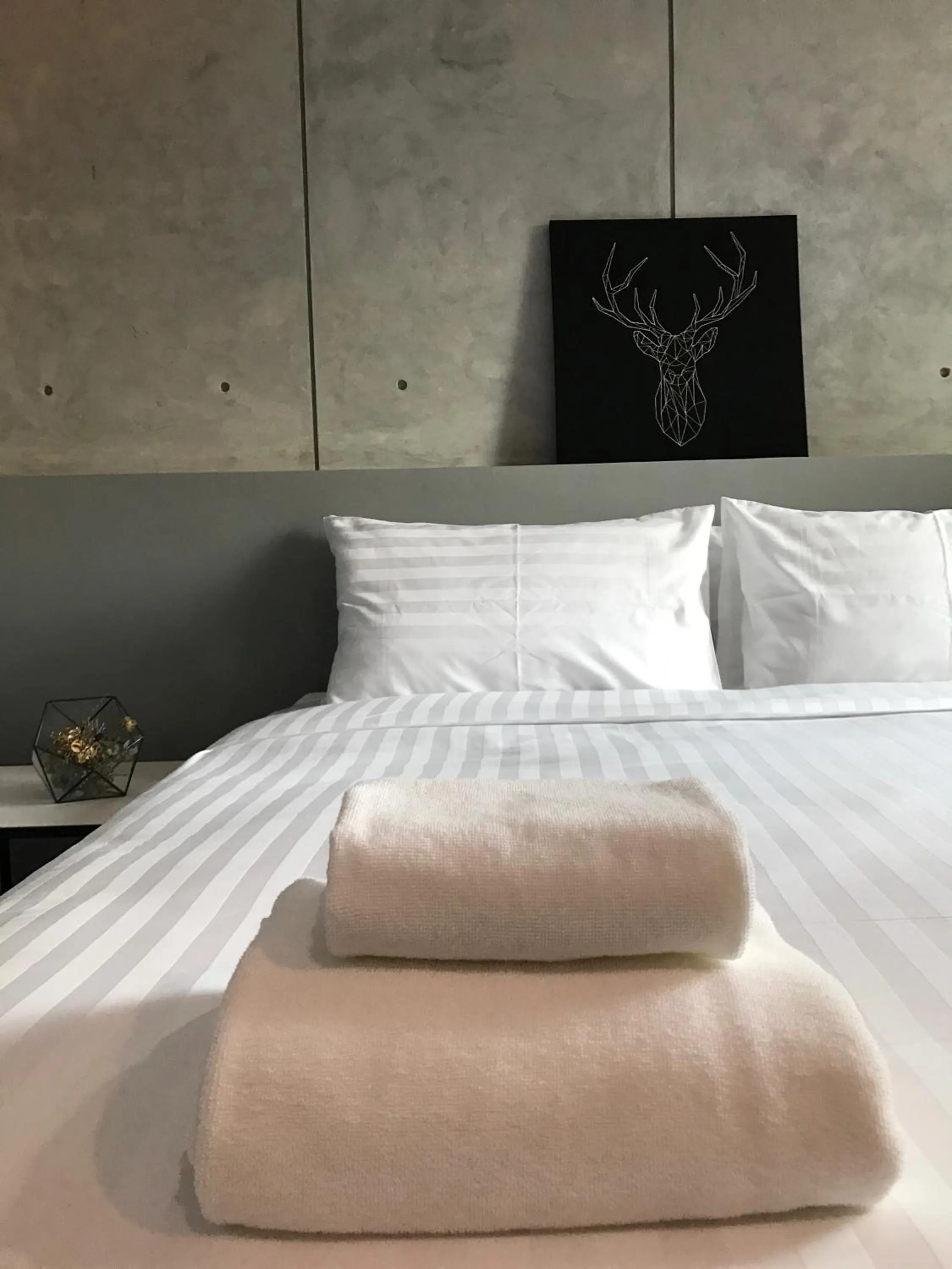 Decorative detail, Bed in Wara Boutique Hotel