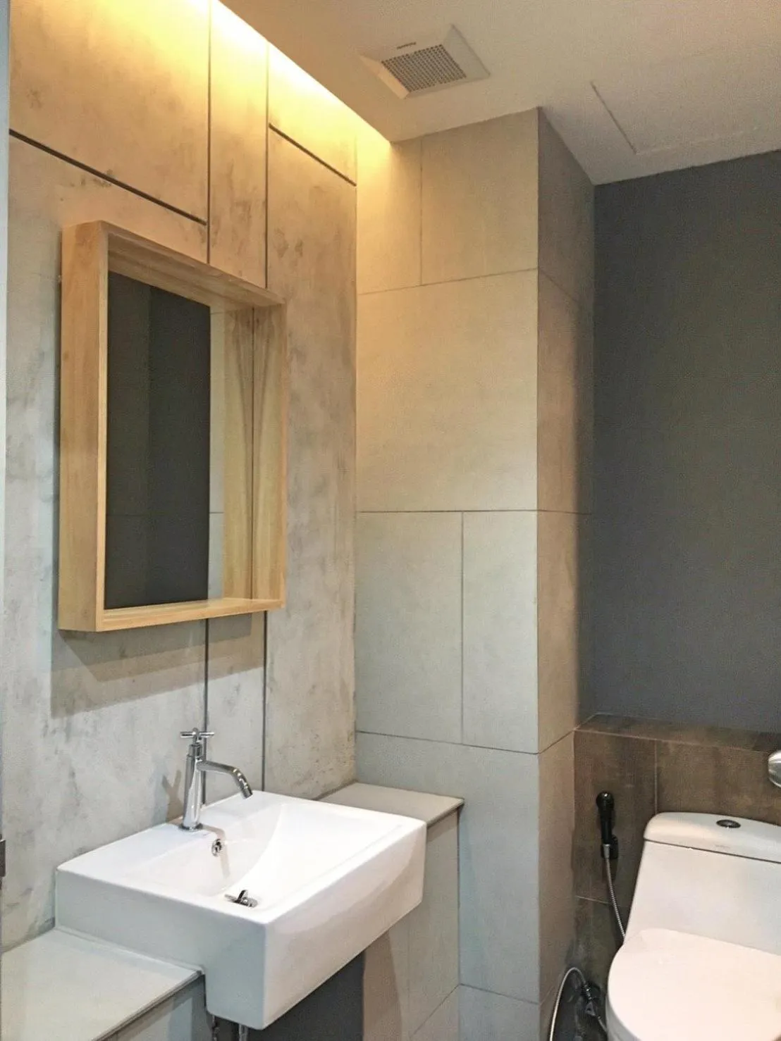 Toilet in Wara Boutique Hotel