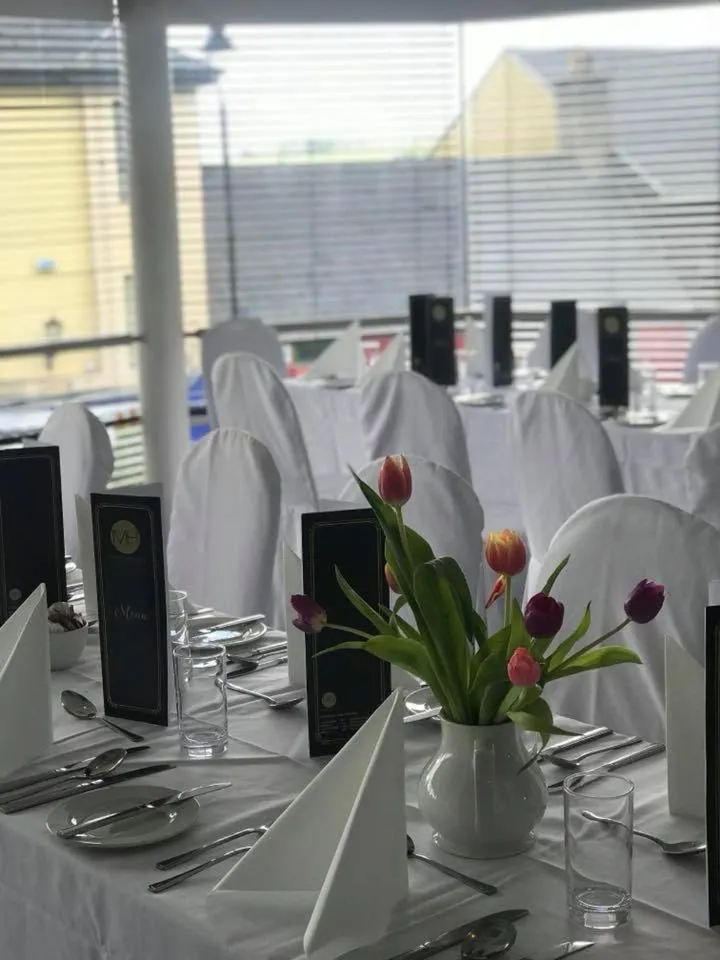 Restaurant/places to eat in McGettigans Hotel