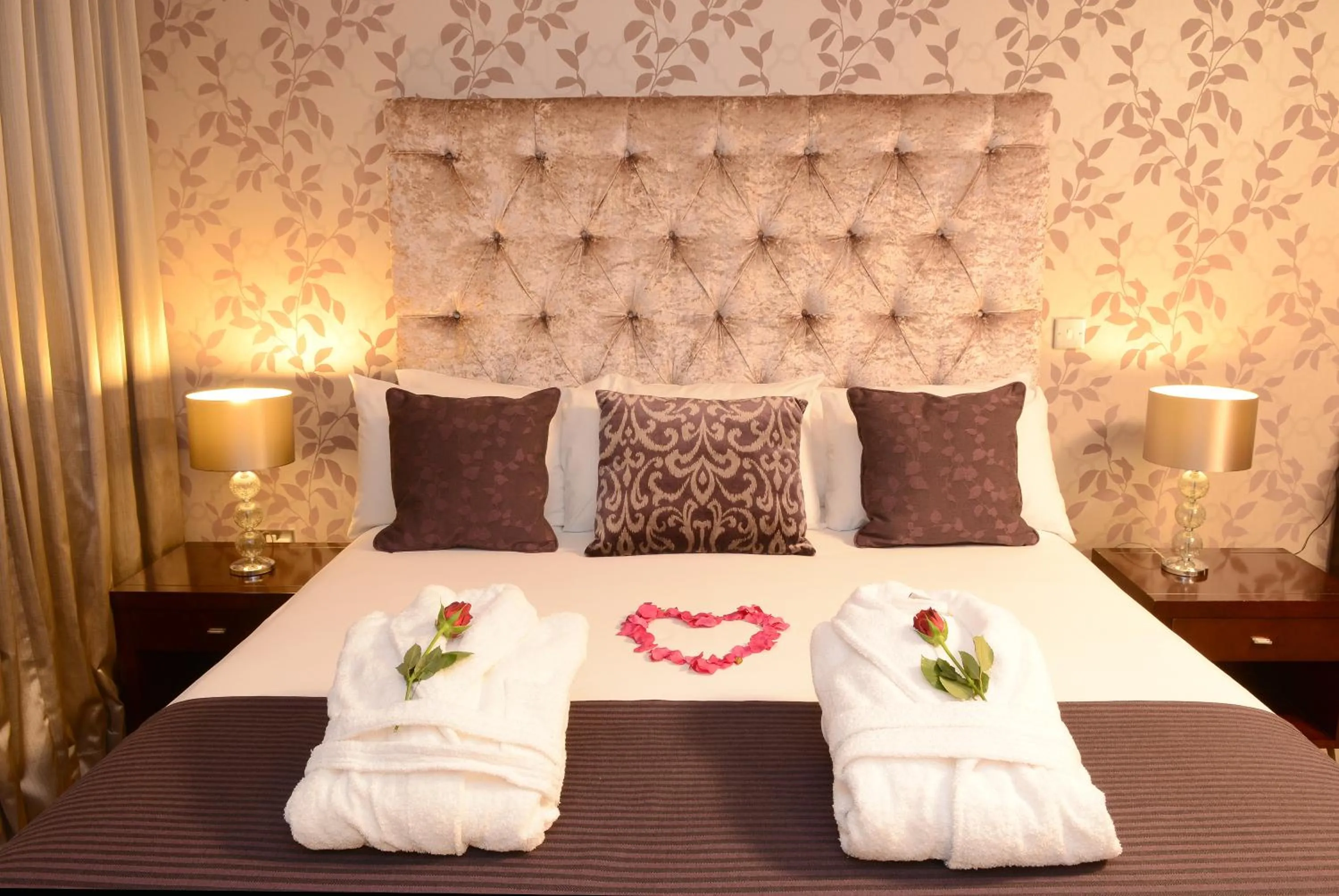 Bed in McGettigans Hotel