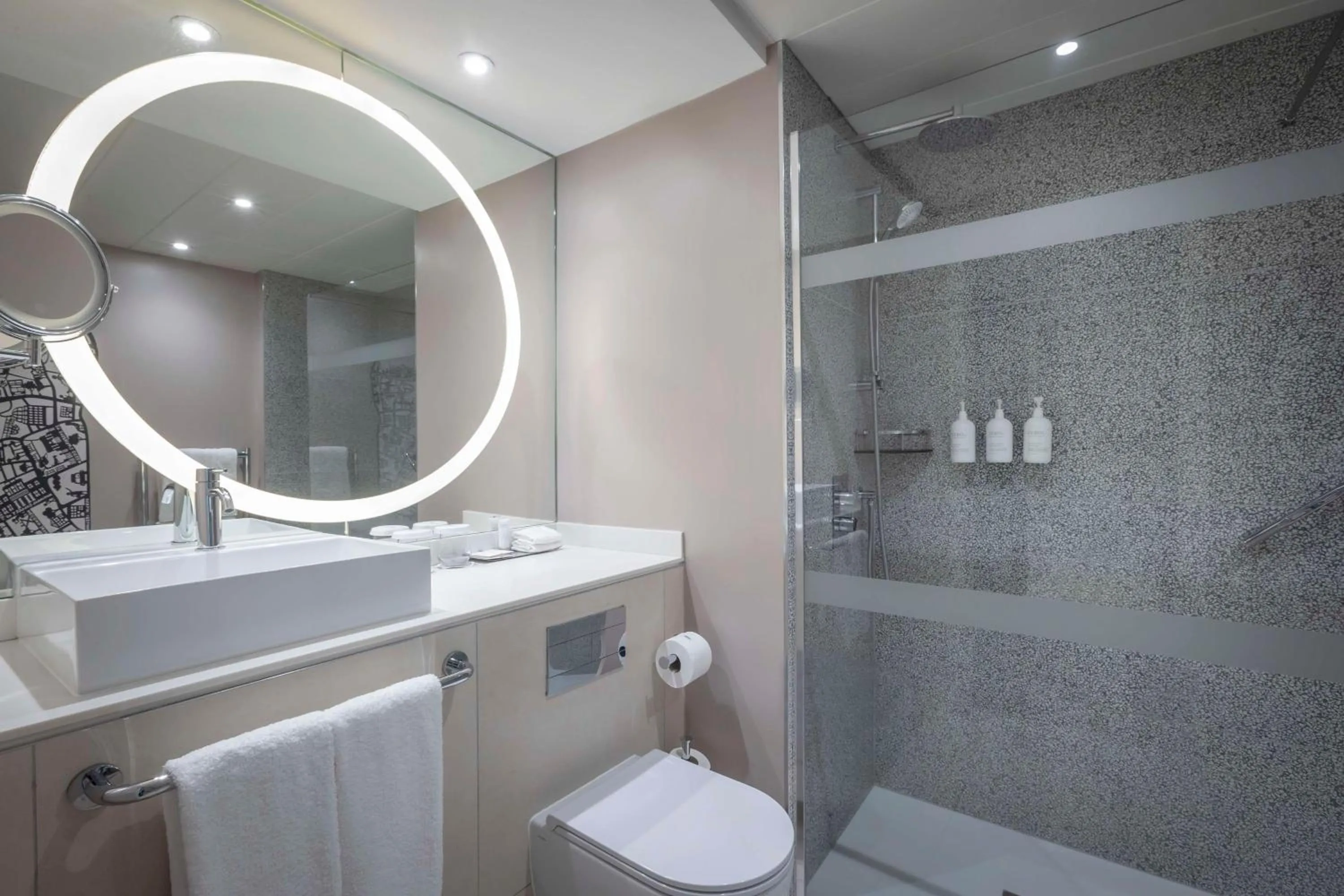 Bathroom in The Morrison Dublin, Curio Collection by Hilton