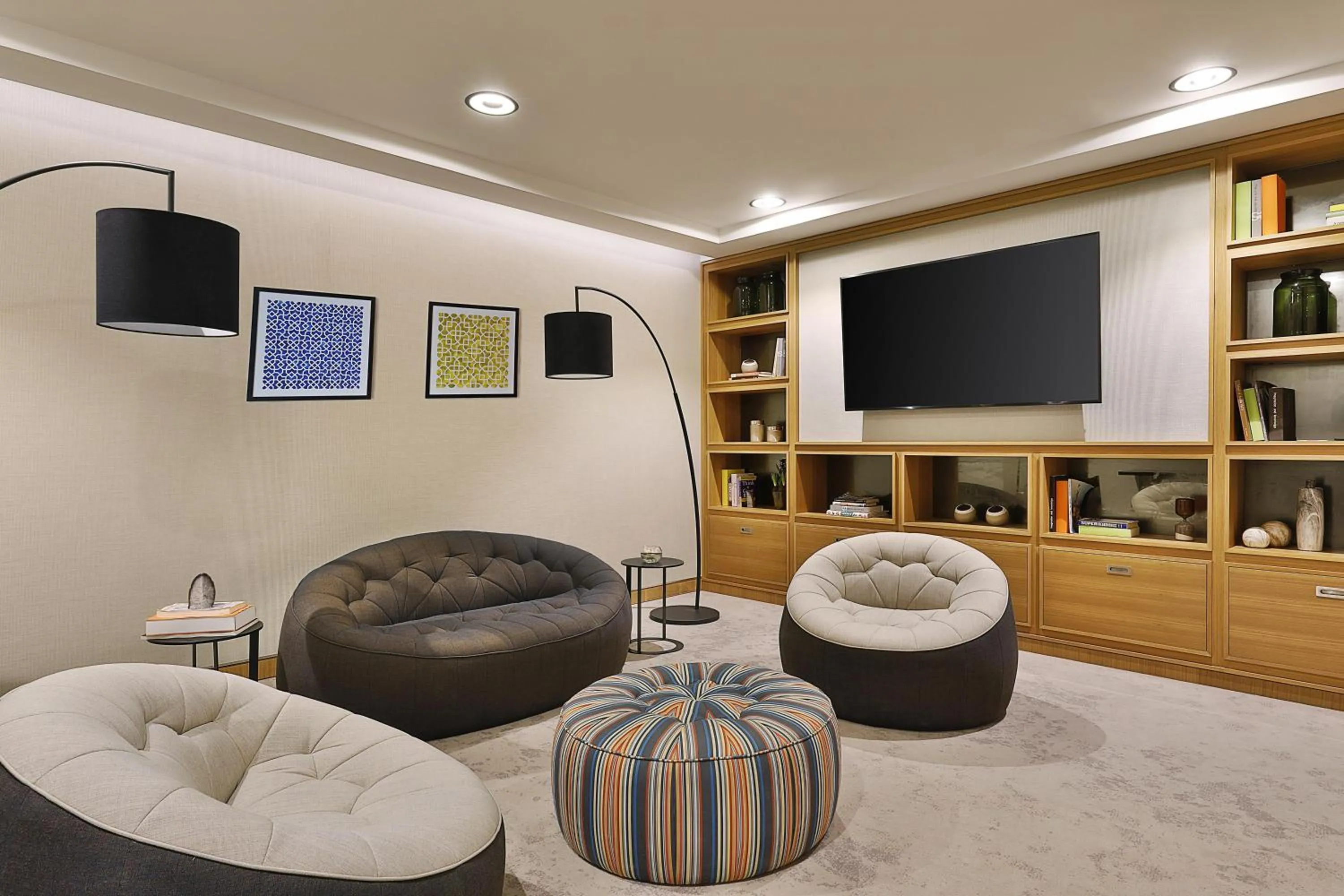 Meeting/conference room in DoubleTree by Hilton Dubai - Business Bay