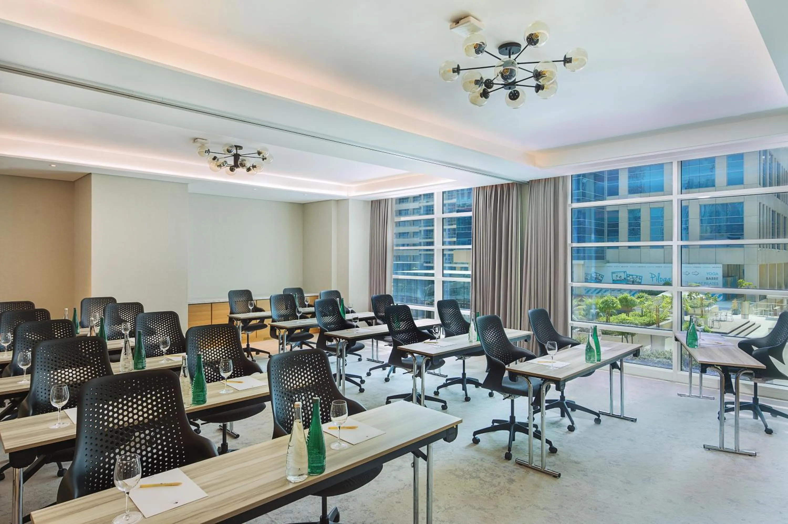 Meeting/conference room in DoubleTree by Hilton Dubai - Business Bay