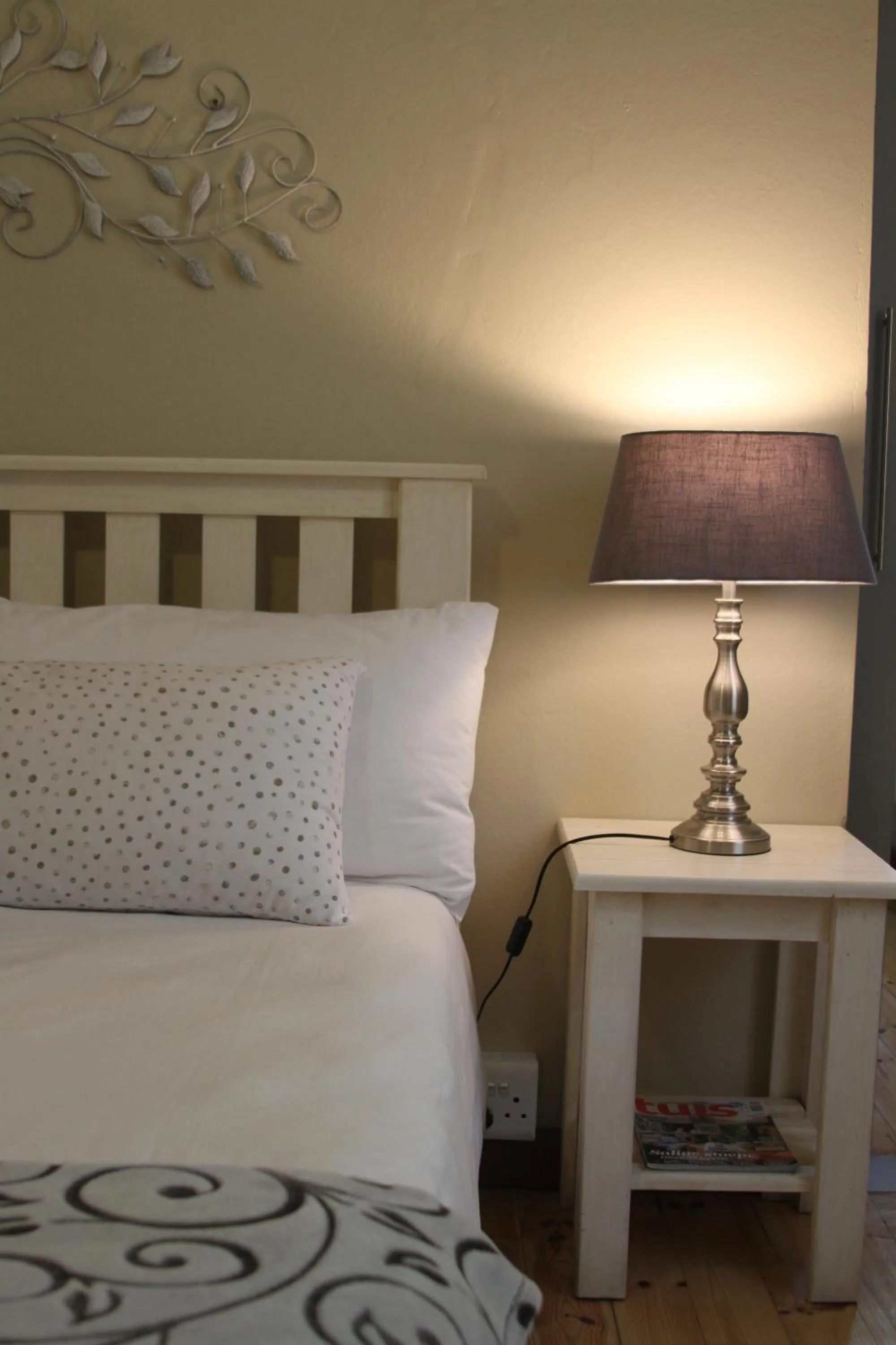 Bed in Ripple Hill Hotel