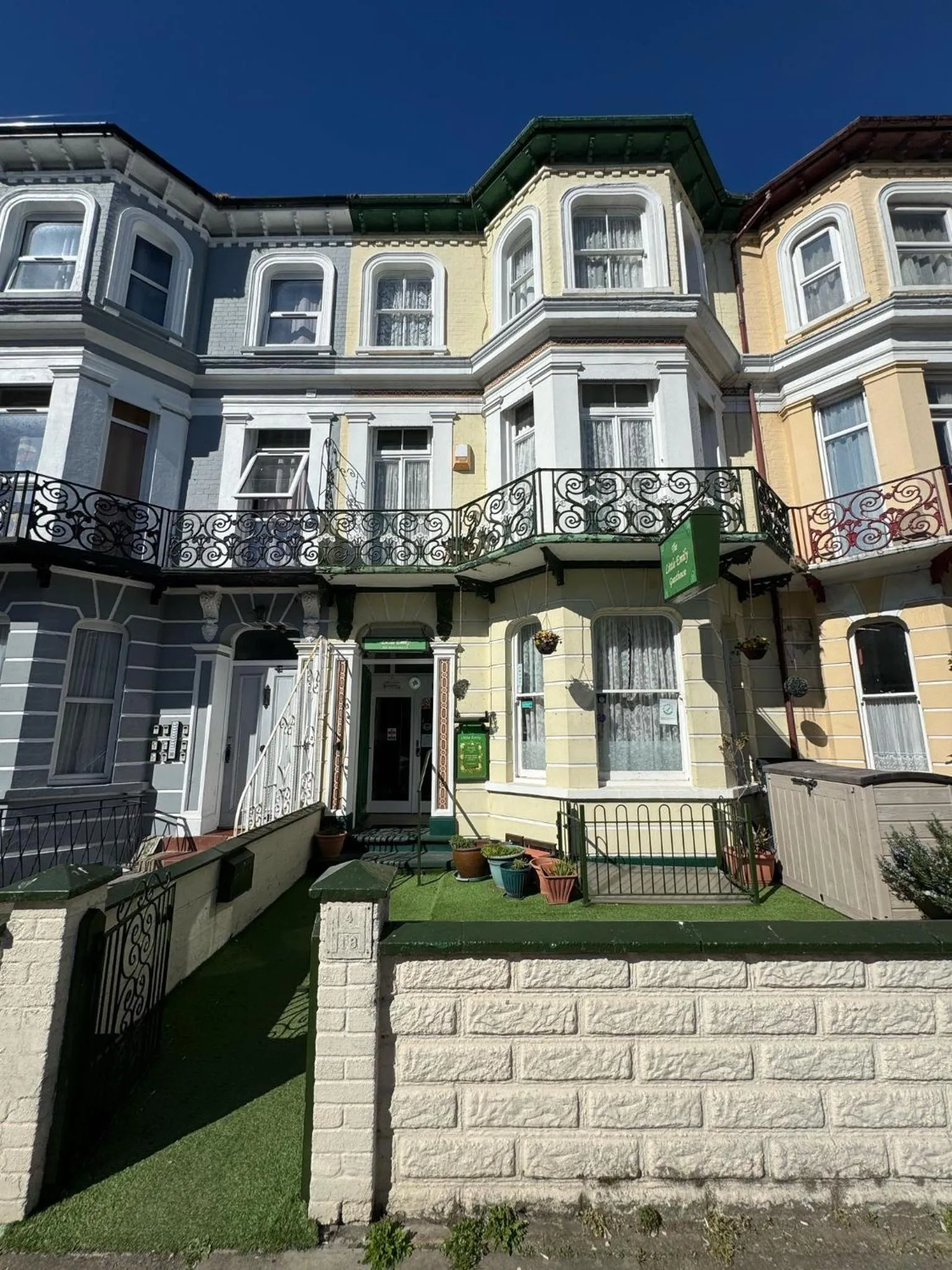 Bedroom in The Little Emily Guest House
