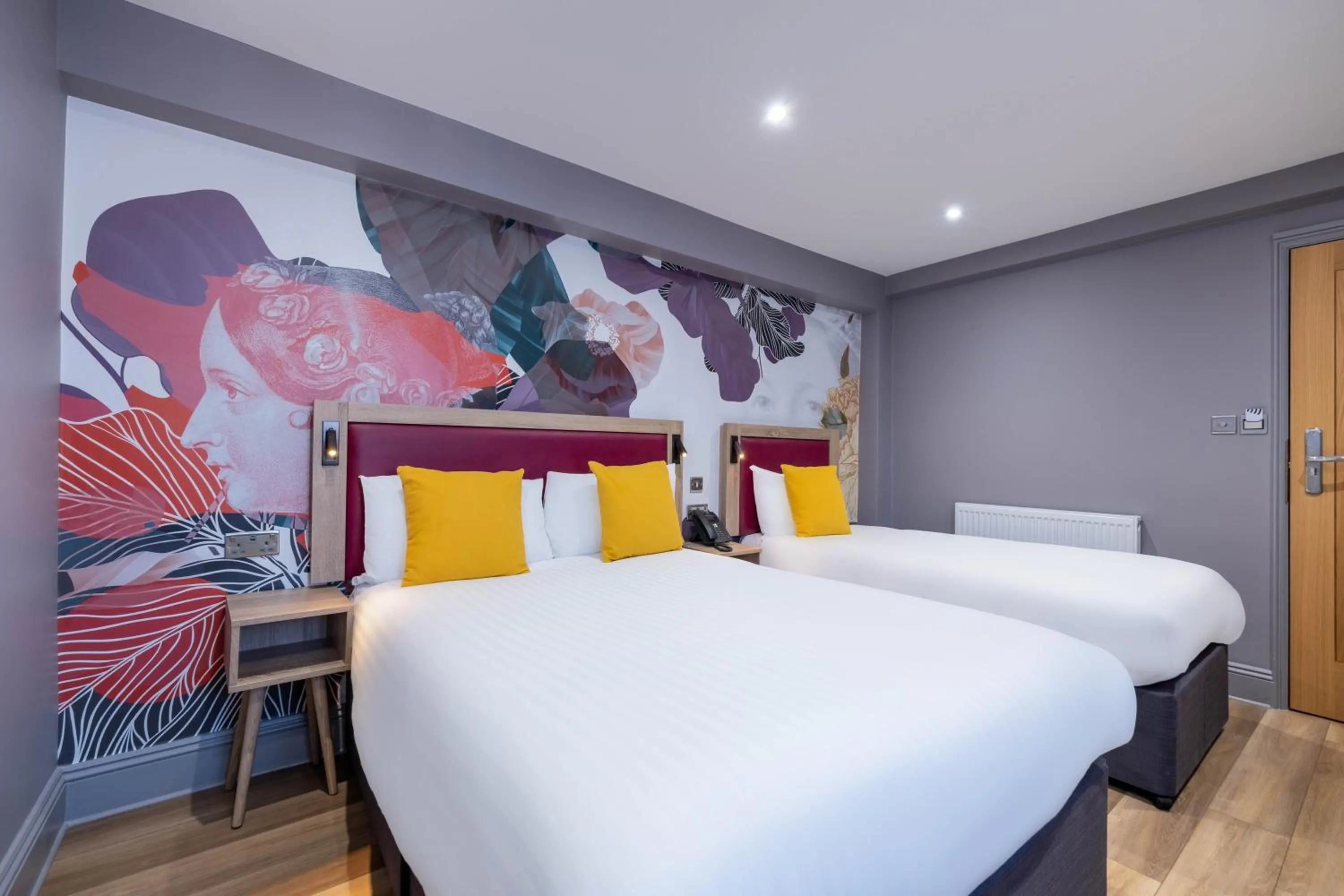 Bedroom, Bed in Comfort Inn Edgware Road W2