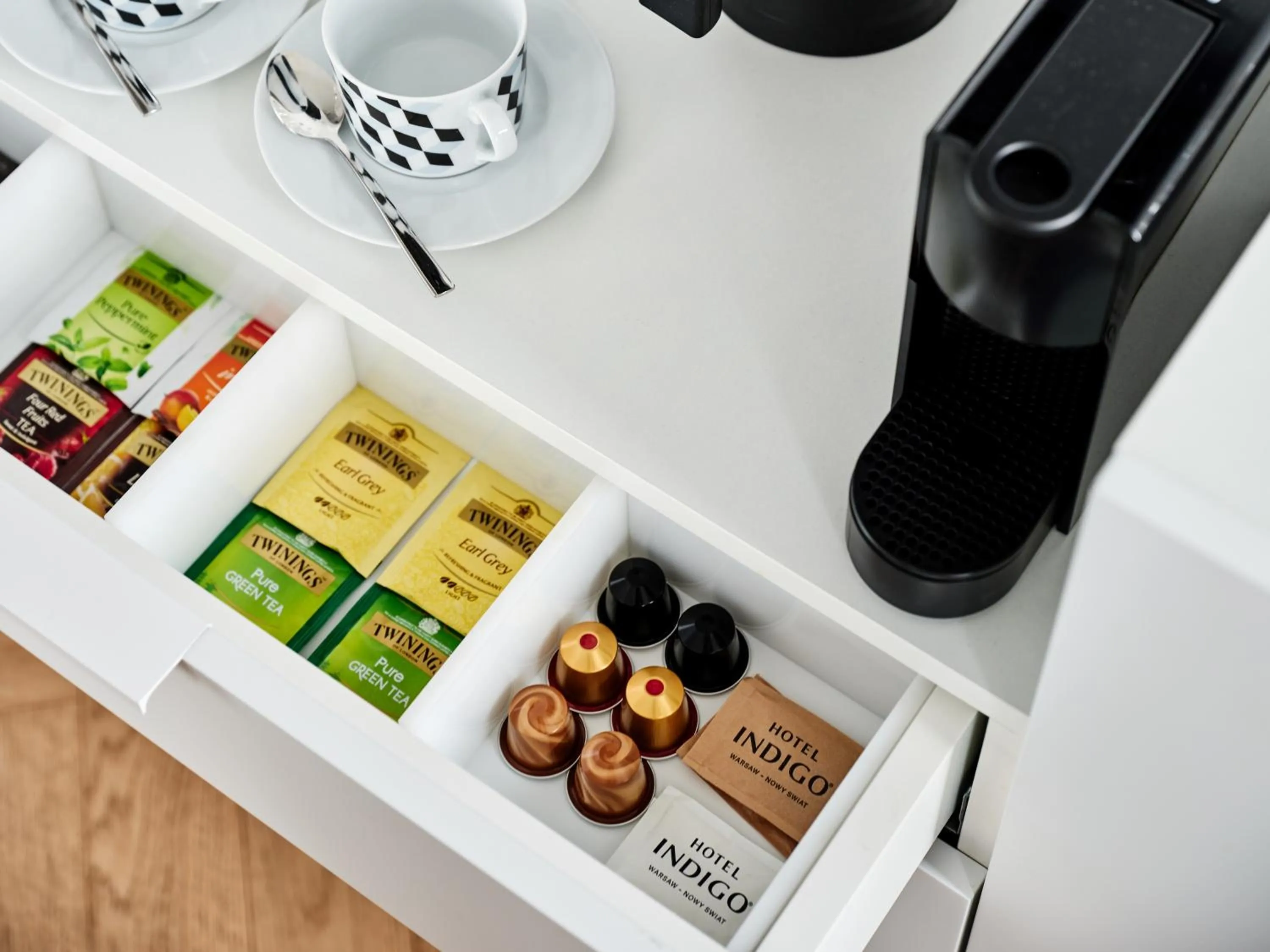 Coffee/tea facilities in Hotel Indigo Warsaw Nowy Świat by IHG