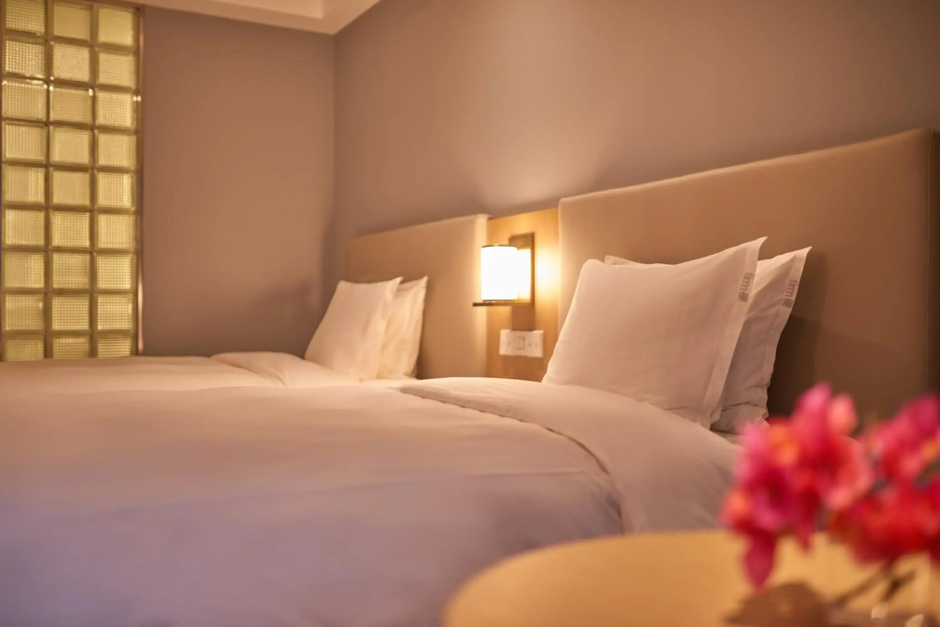 Standard Twin Room in Holiday Inn Express Zhejiang Qianxia Lake by IHG Standard Twin Room in Holiday Inn Express Zhejiang Qianxia Lake by IHG