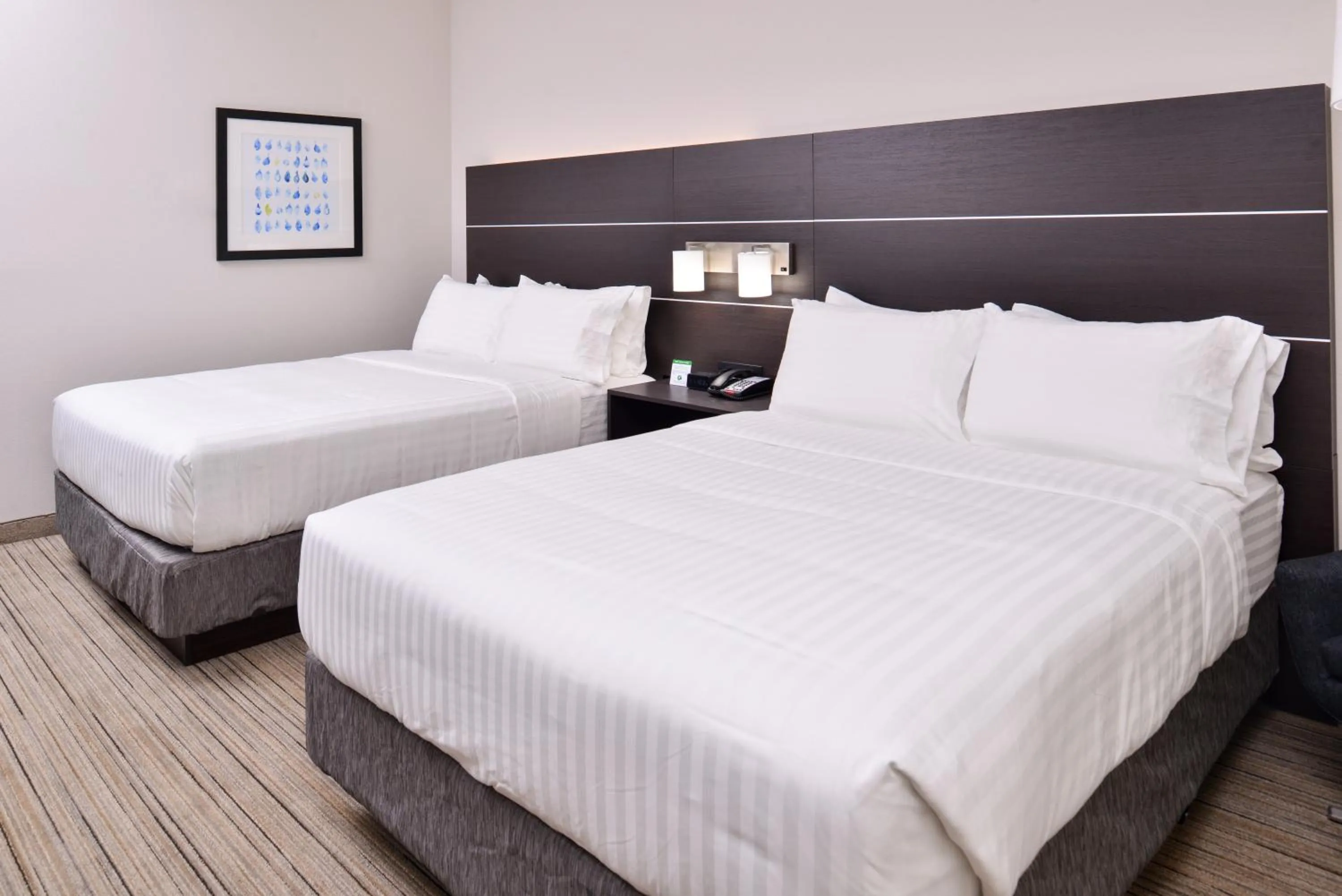 Bed in Holiday Inn Express - Bethlehem by IHG