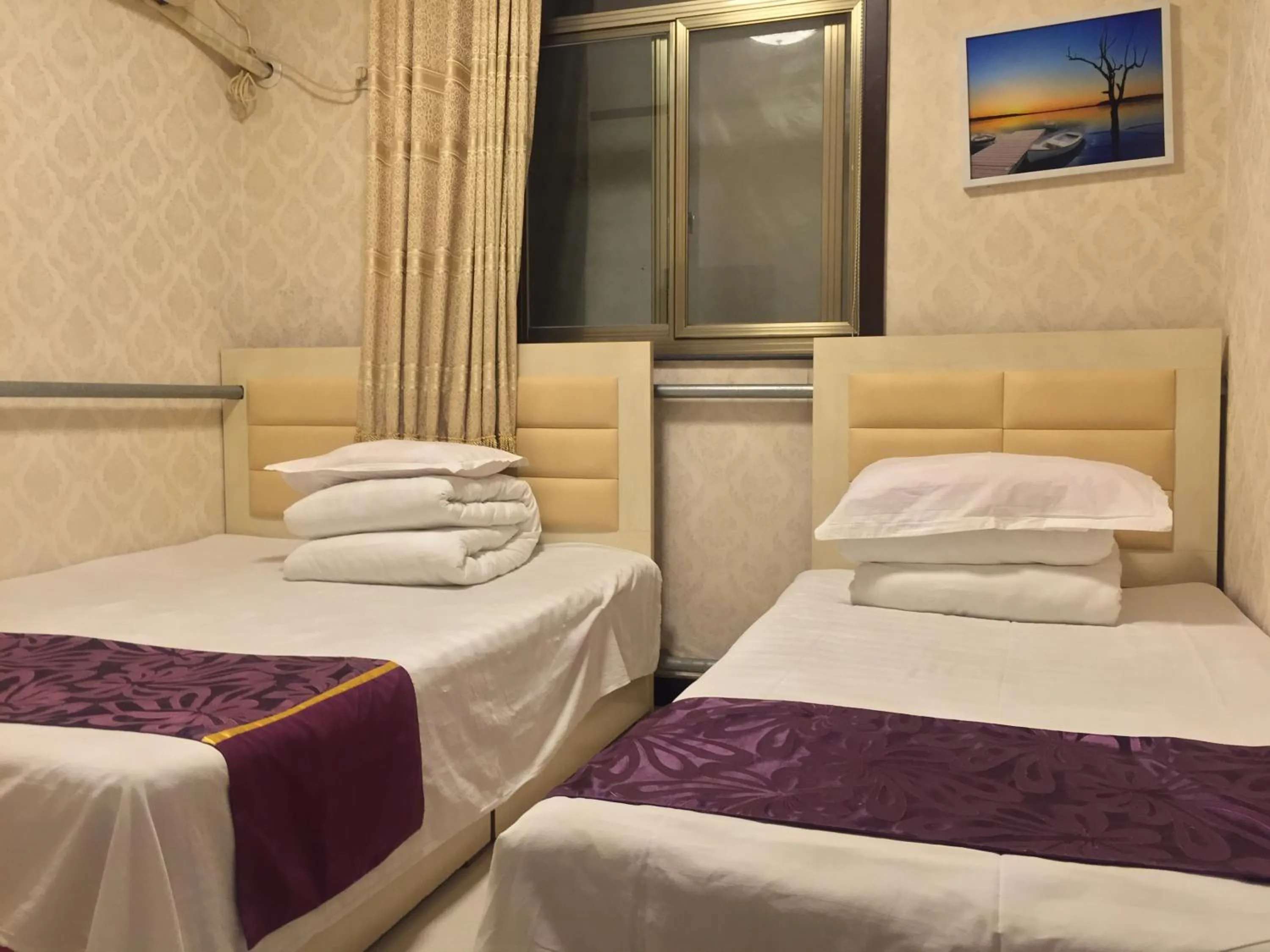 Property building, Bed in Huangyaguan Great Wall Li Bo Home Hotel