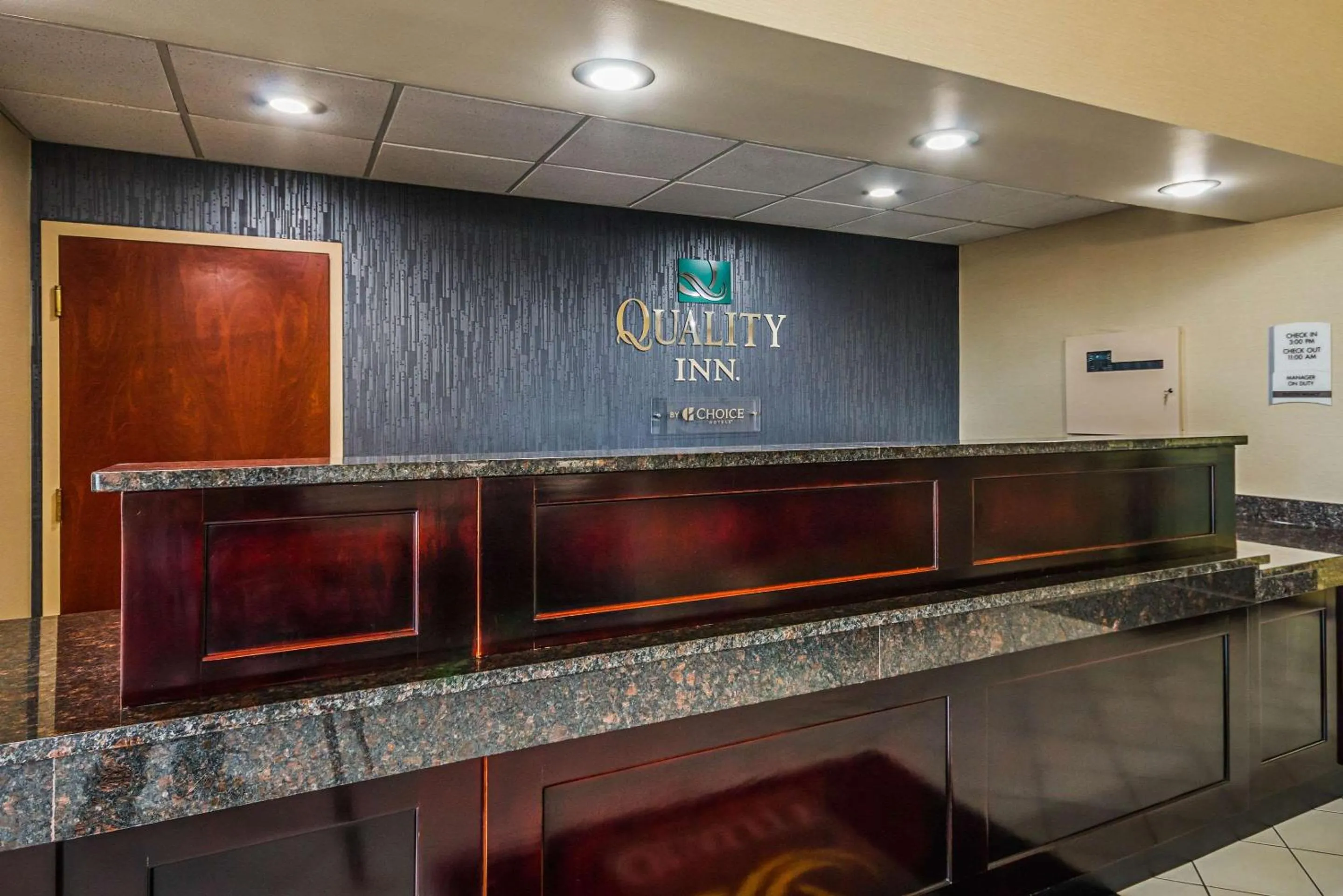 Lobby or reception in Quality Inn Berea