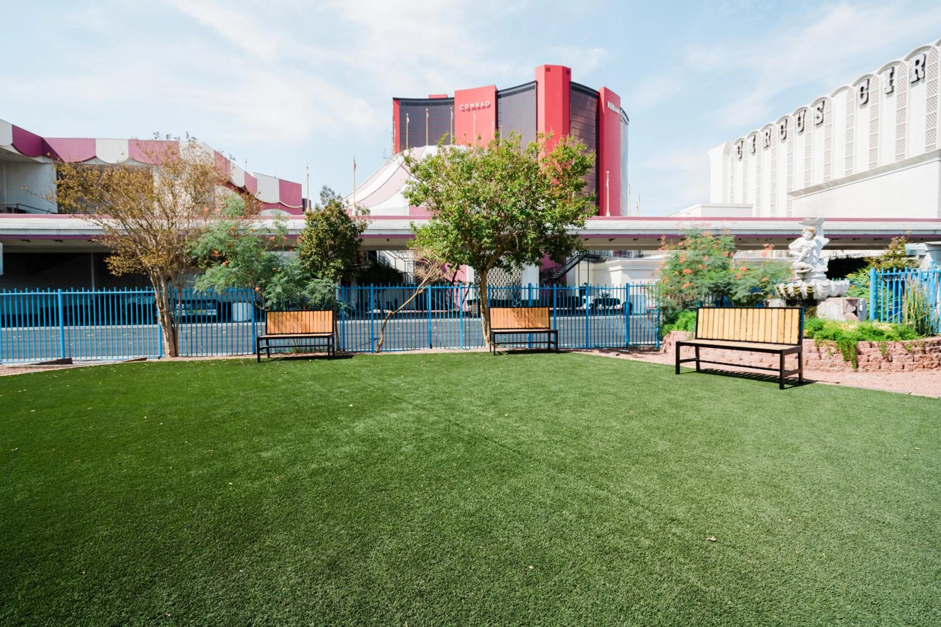 Garden in Travelodge by Wyndham Las Vegas