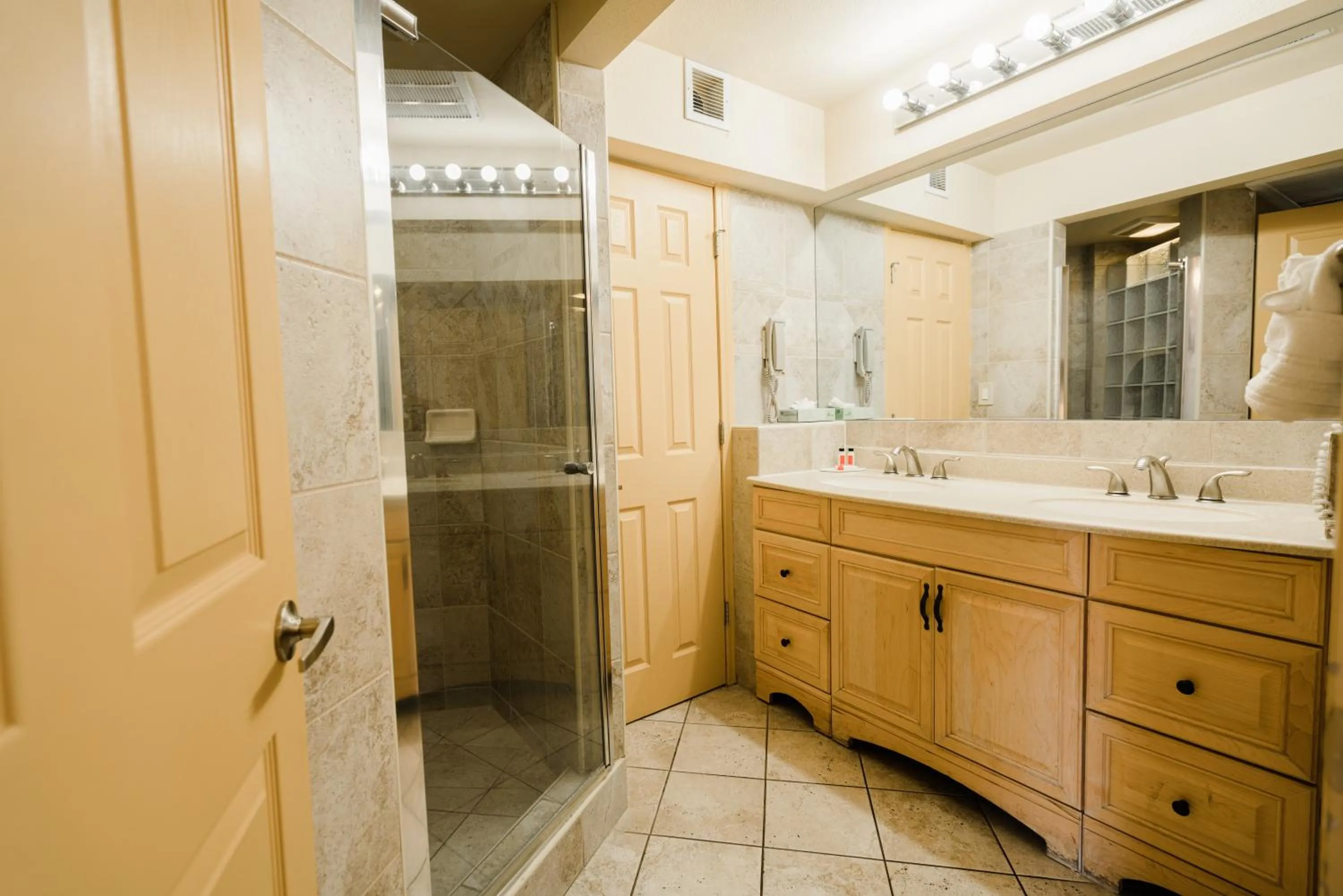 Bathroom in Travelodge by Wyndham Las Vegas