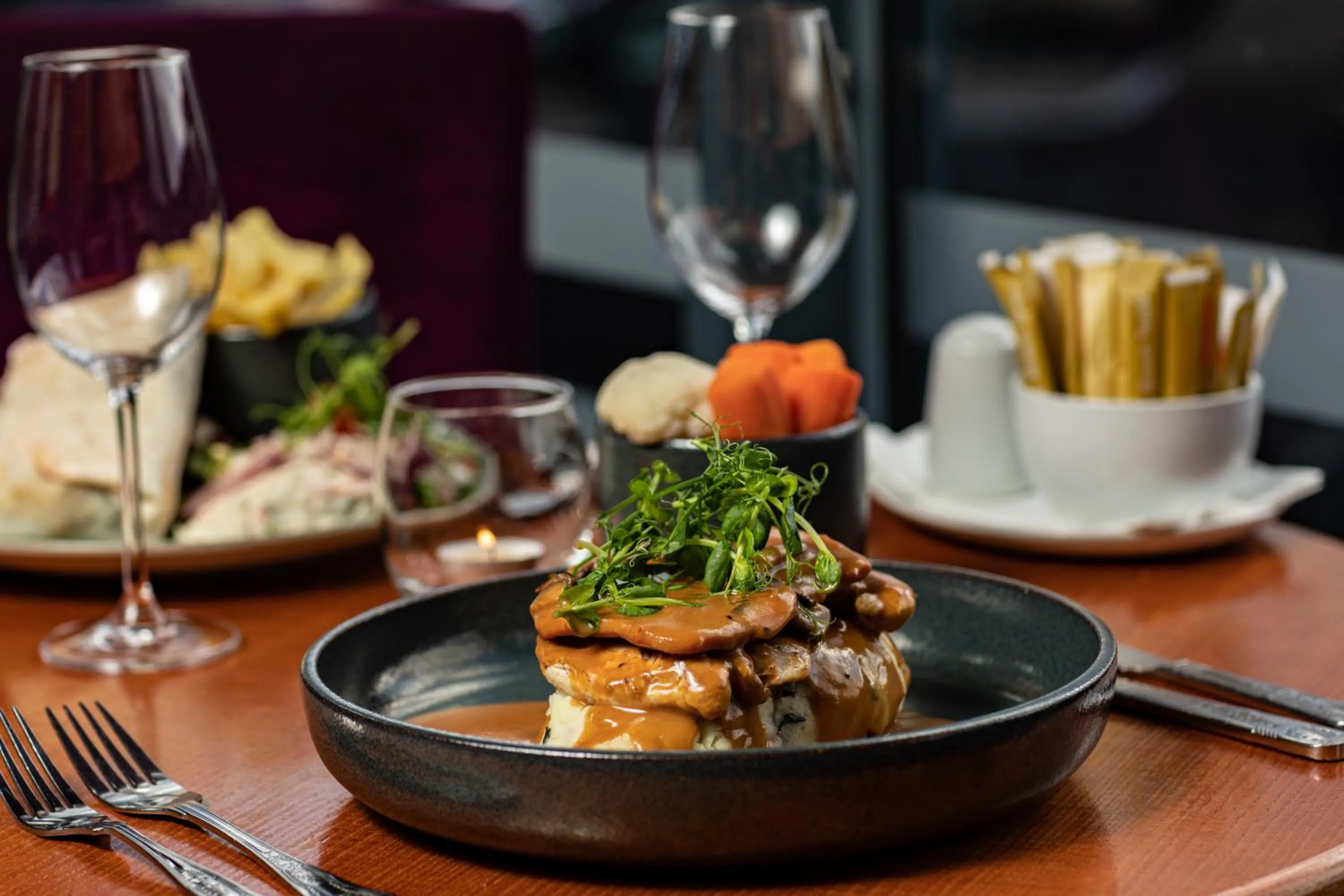 Restaurant/places to eat in Station House Hotel Letterkenny