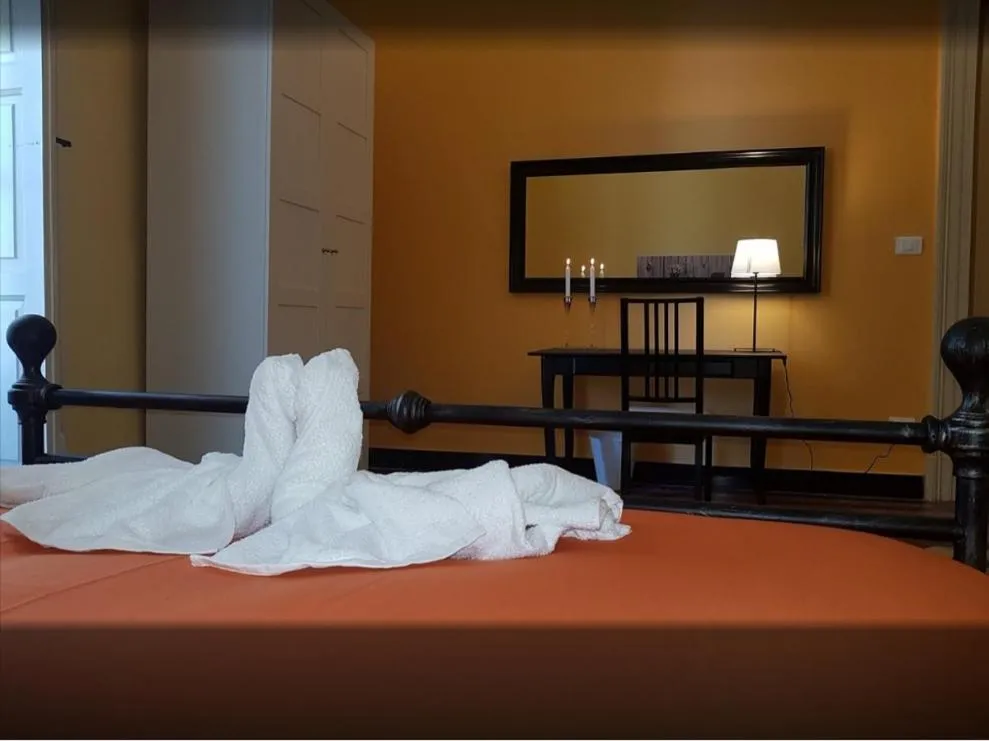 Balcony/Terrace, Bed in Central Suites Catania