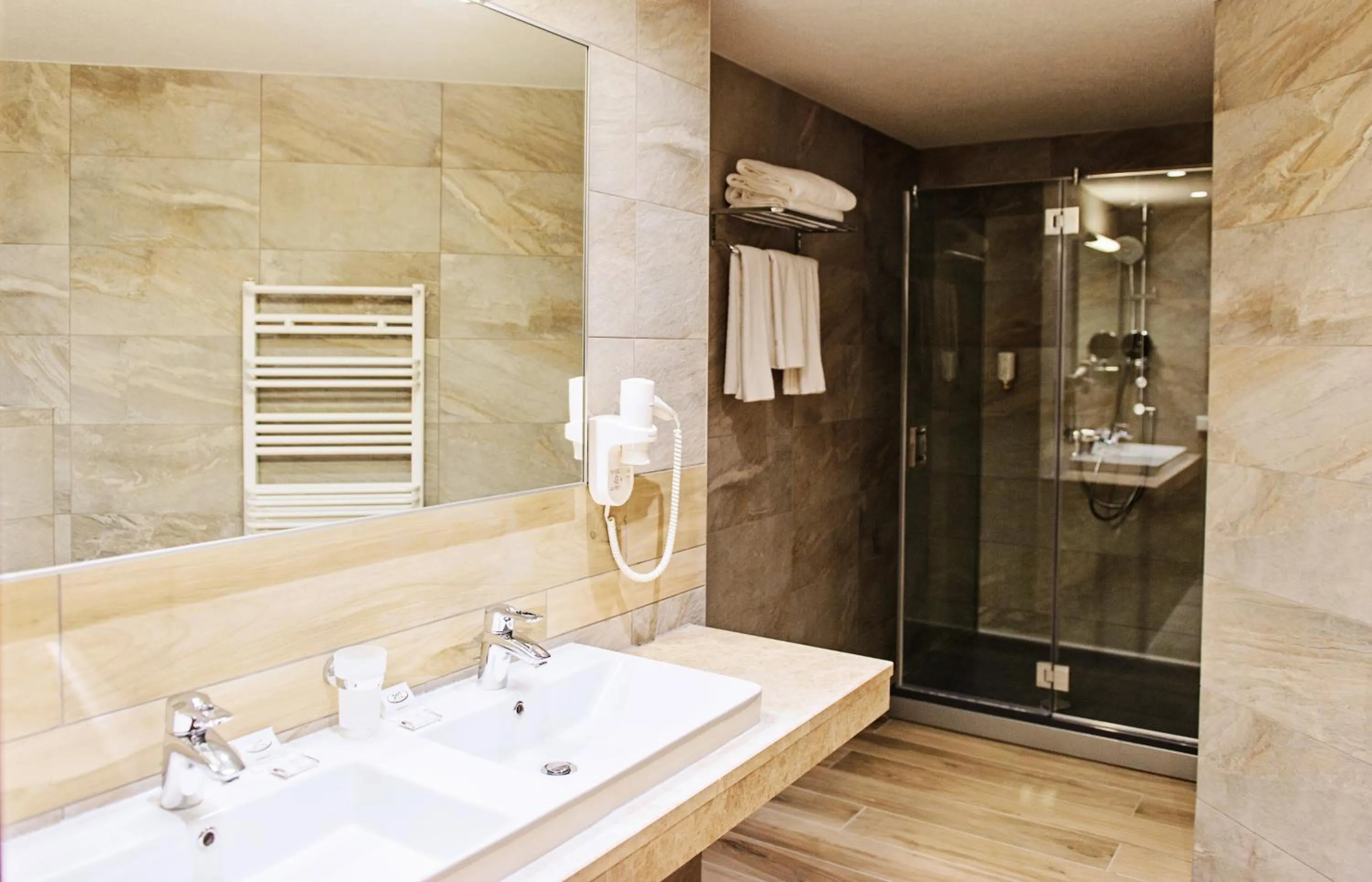 Bathroom in Hot Springs Medical and SPA