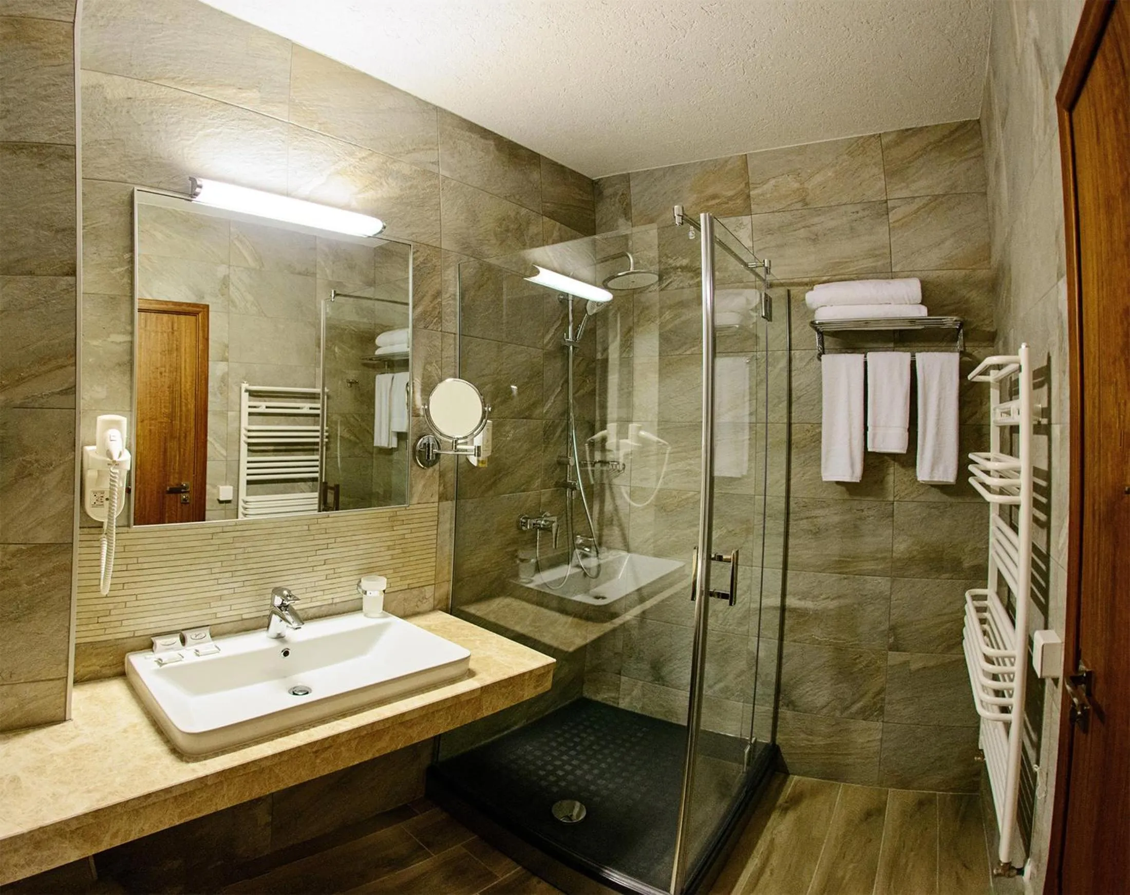 Bathroom in Hot Springs Medical and SPA