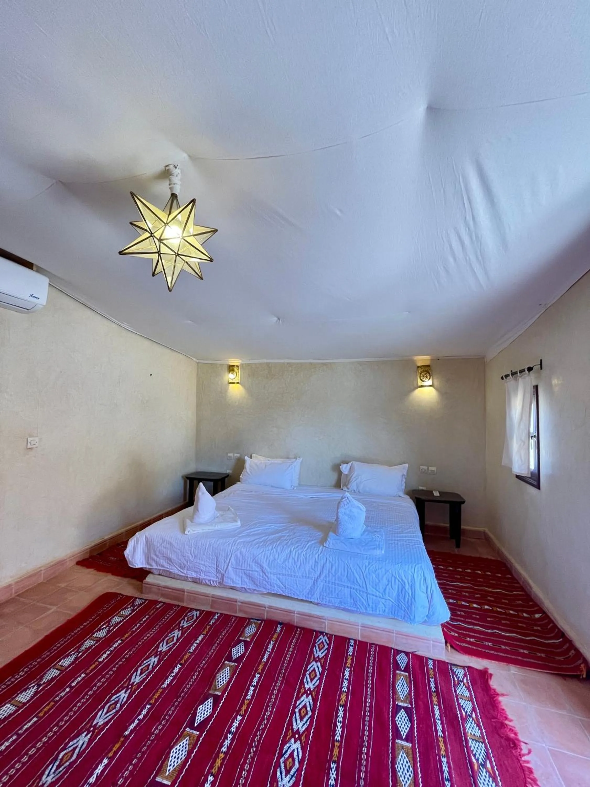 Bed in Bab Rimal - Desert Hotel in M'hamid El Ghizlane
