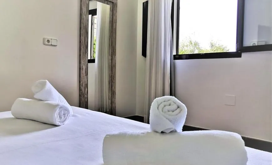 Bed in Hotel Rosamar - Emar Hotels