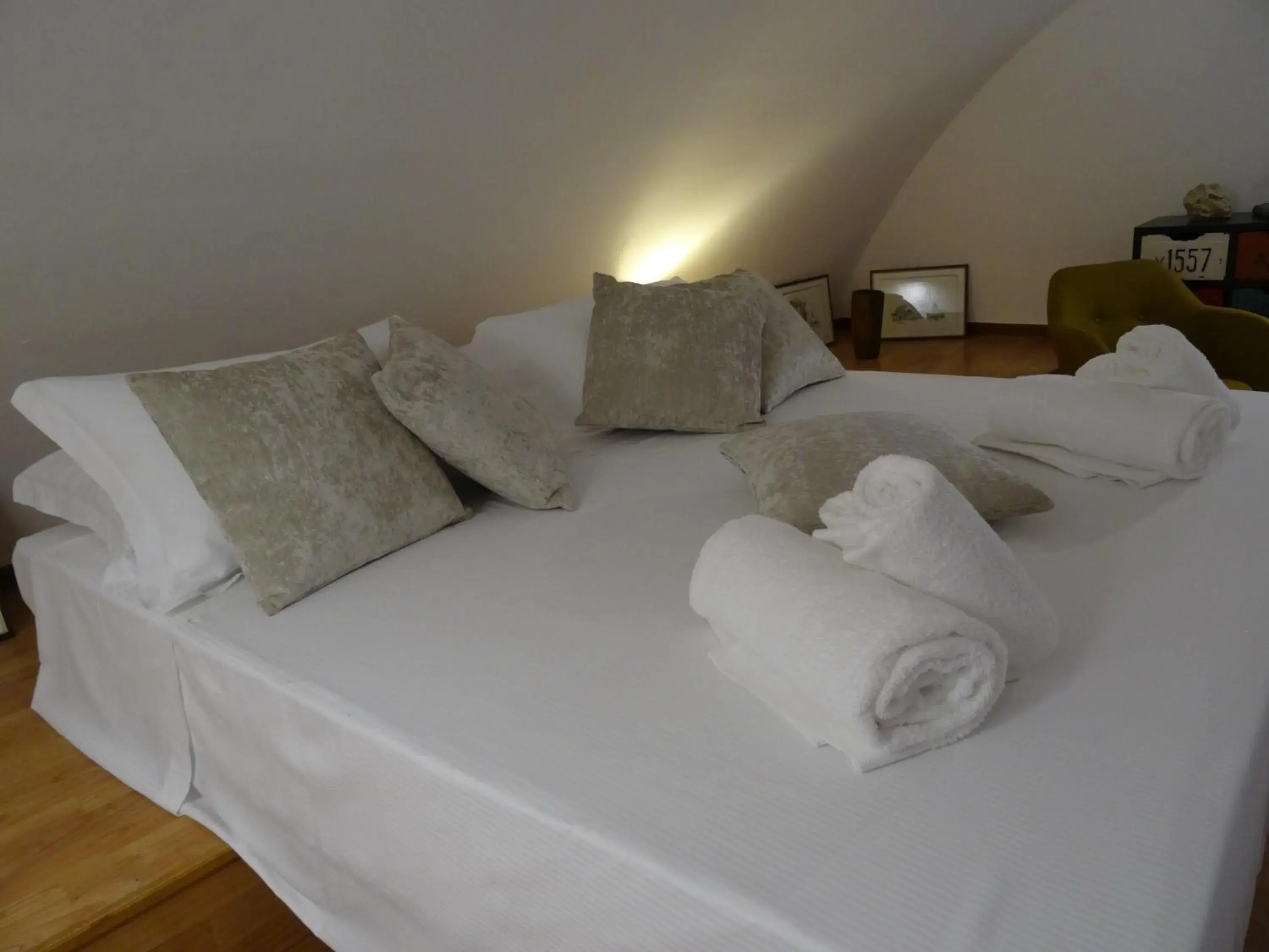 Family Room in LA DIMORA DELLE 3 ZIE Family Room in LA DIMORA DELLE 3 ZIE