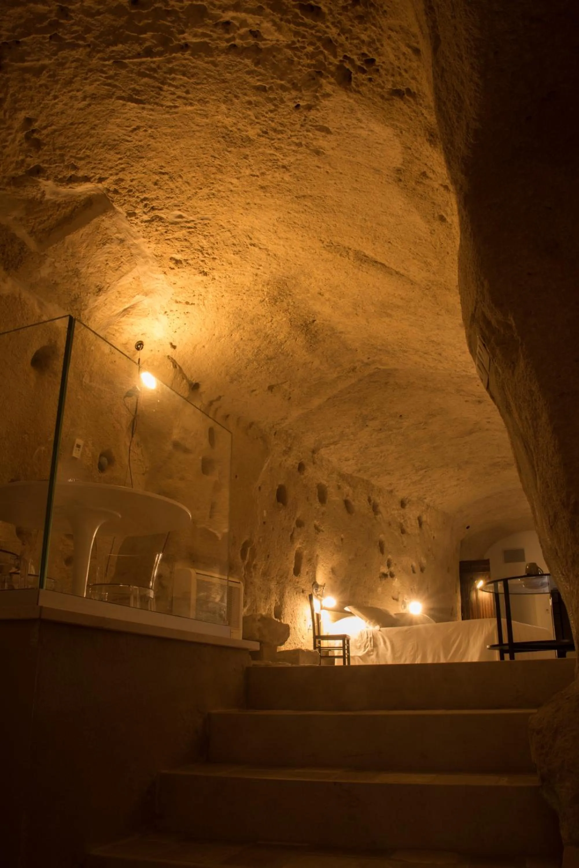 hair dresser in LA DIMORA DELLE 3 ZIE