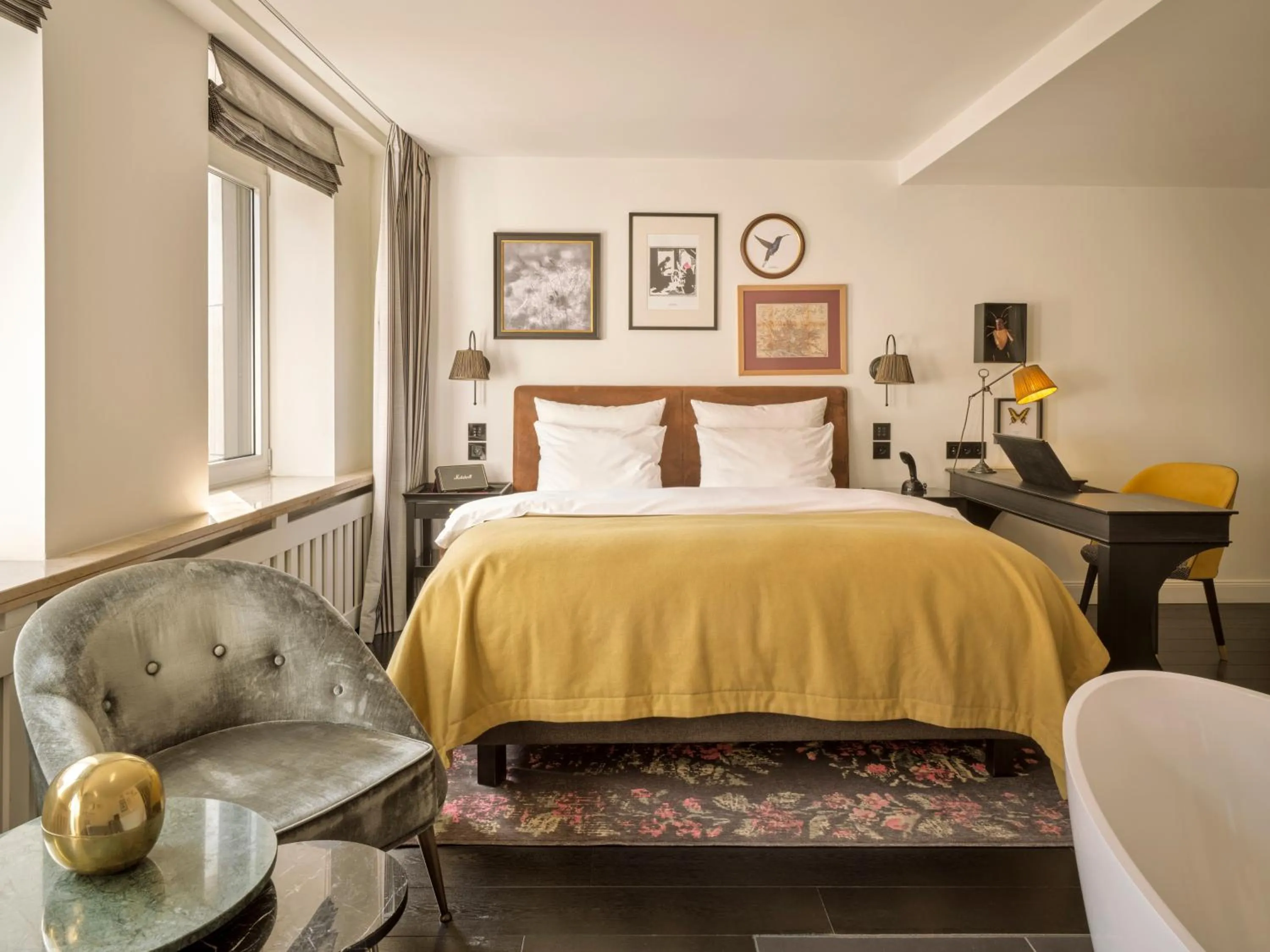 Bed in The Nikolai Hamburg - Leonardo Limited Edition