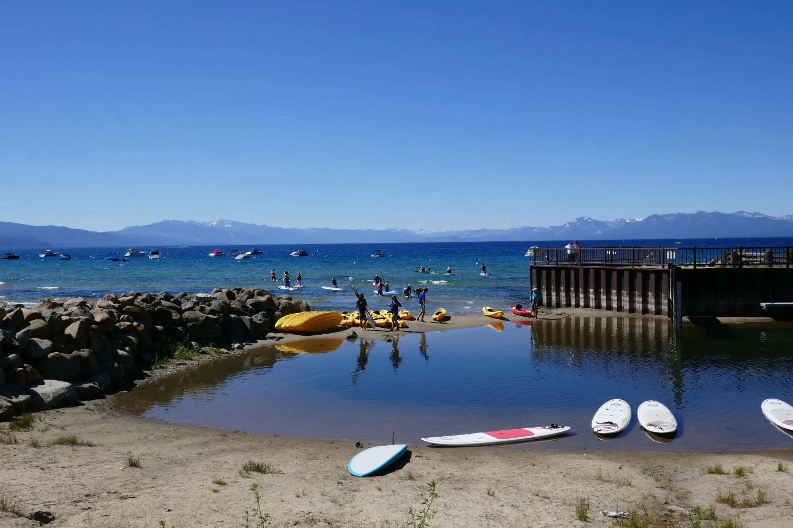 Neighbourhood in Firelite Lodge