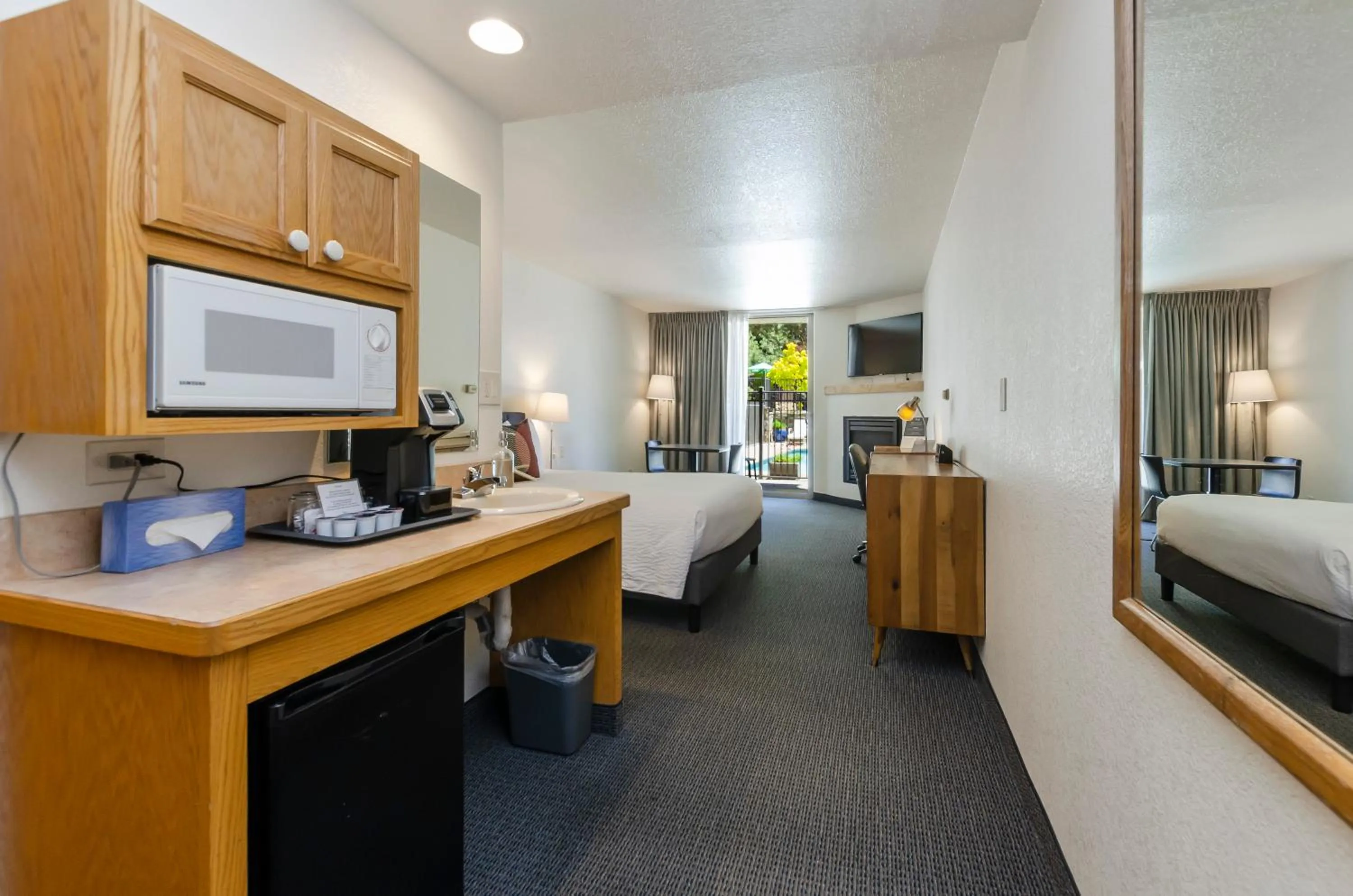 Bed in Firelite Lodge