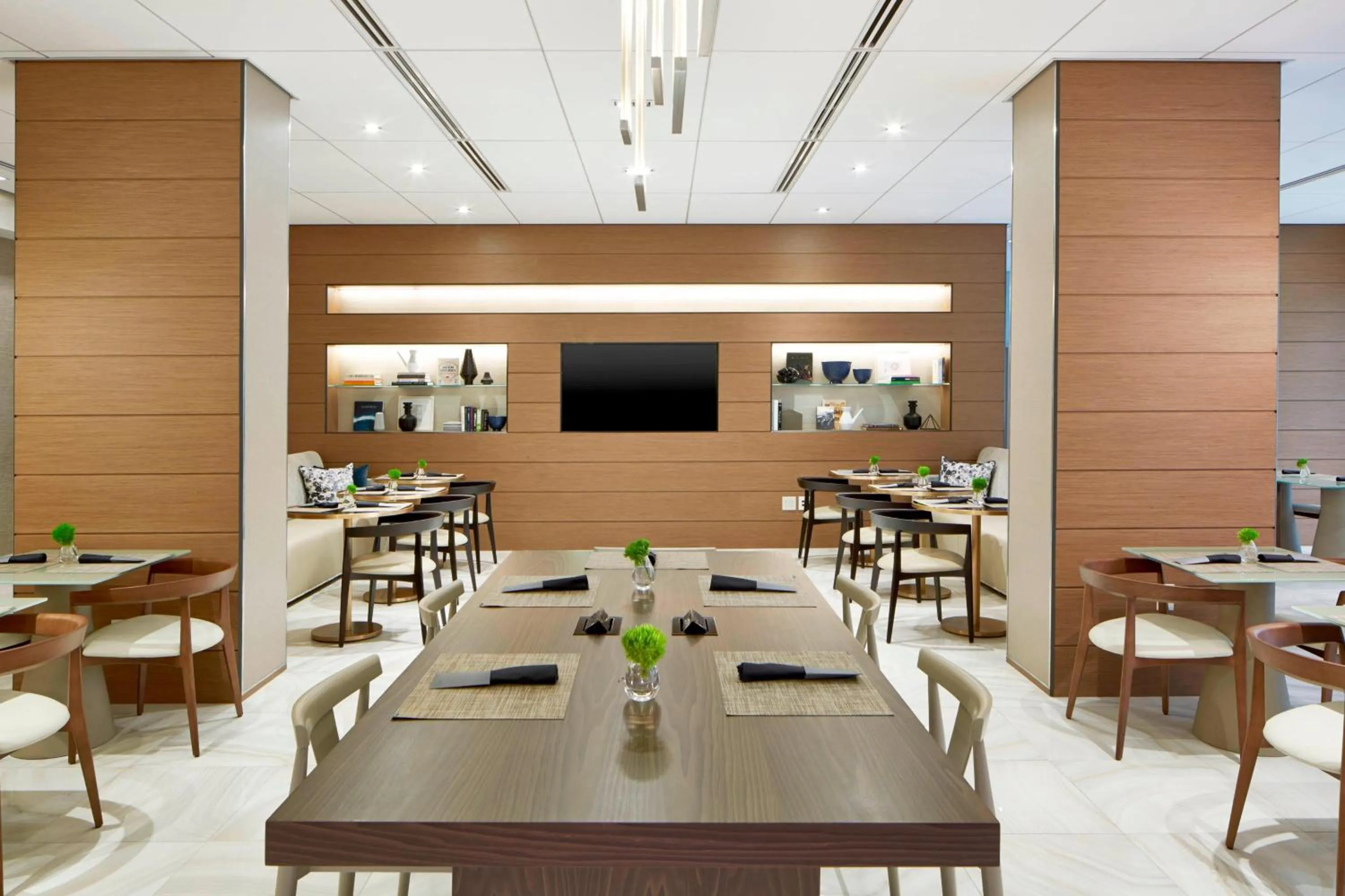 Breakfast in AC Hotel Atlanta Downtown