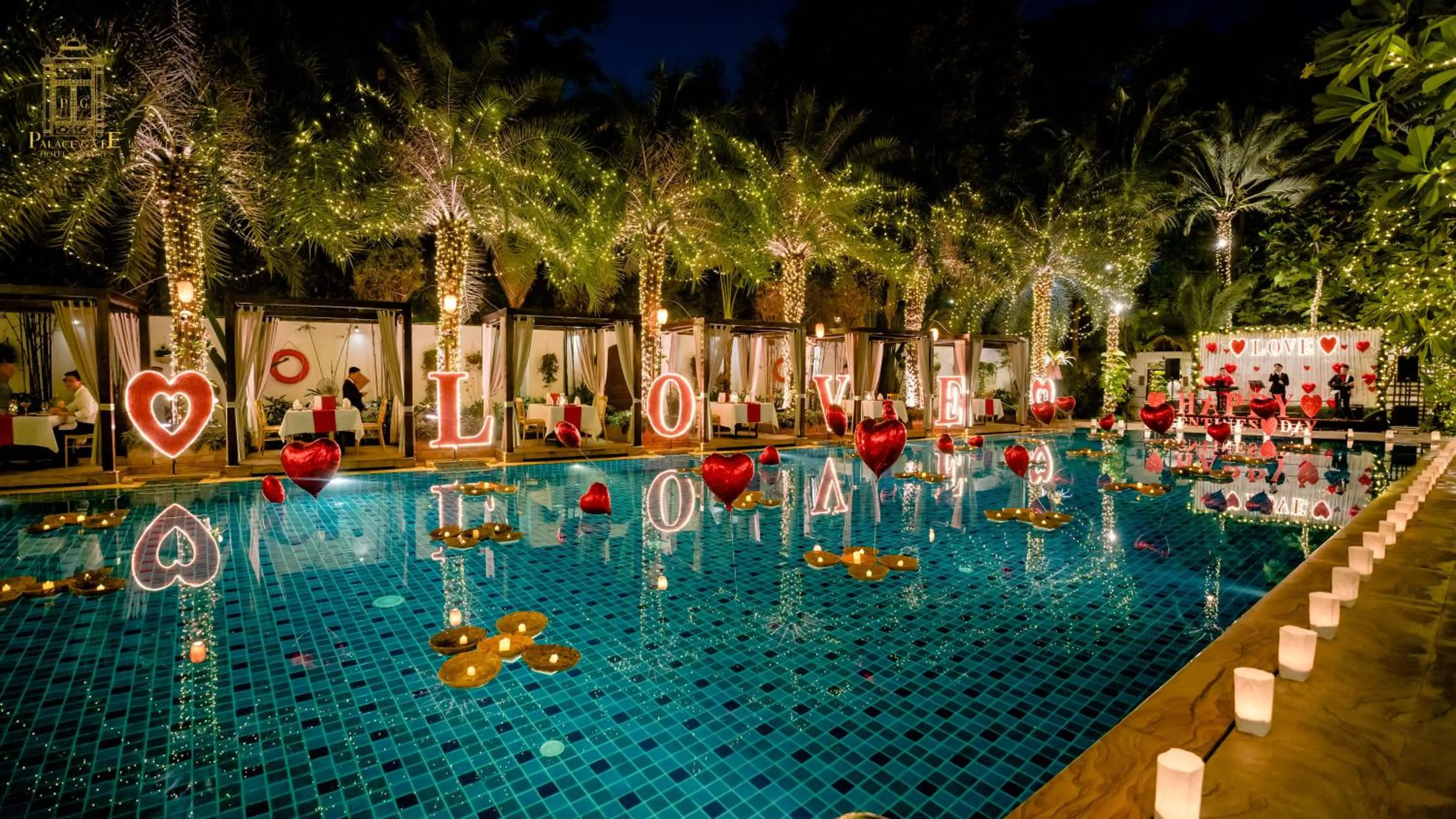 Area and facilities in Palace Gate Hotel & Resort by EHM