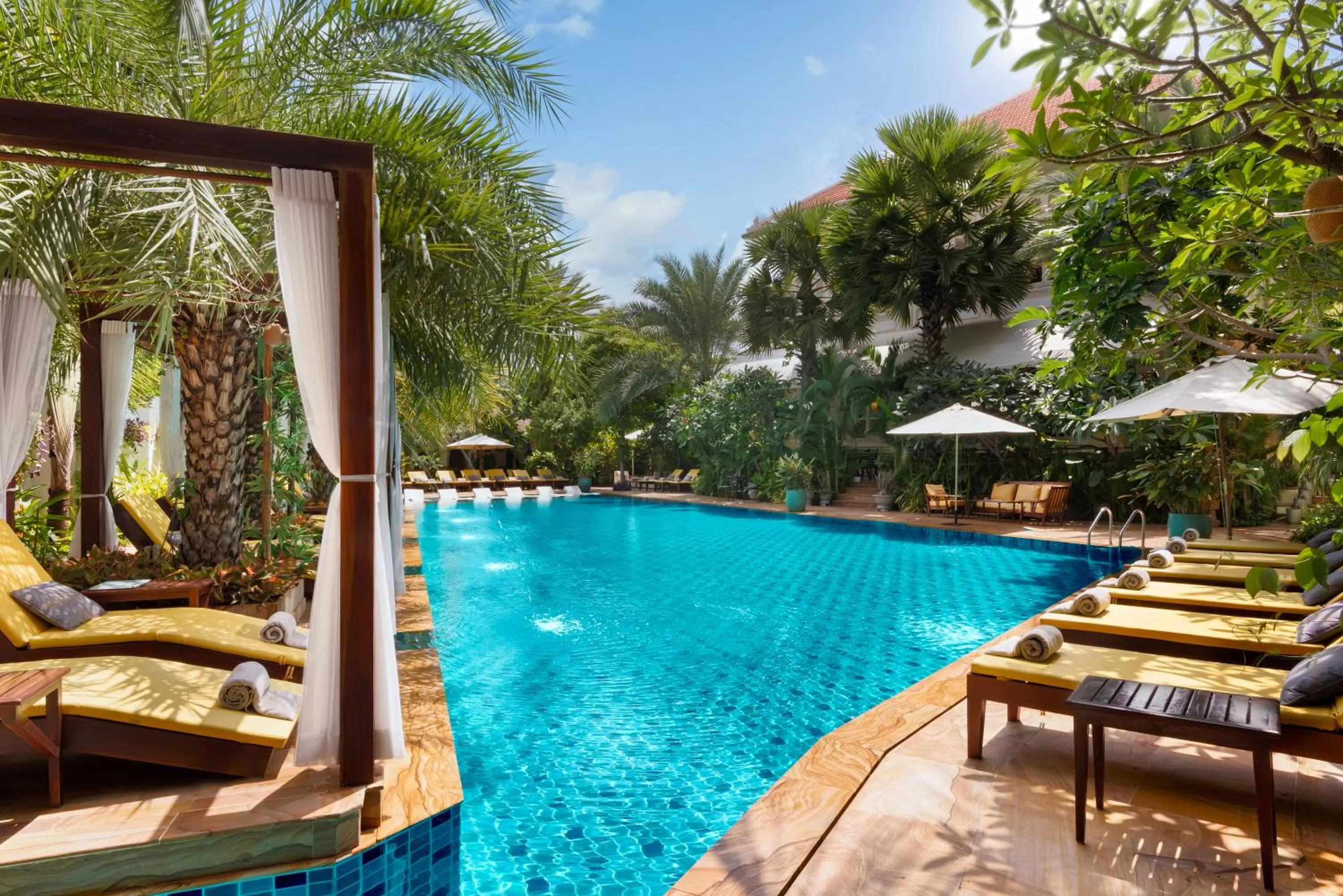Swimming pool in Palace Gate Hotel & Resort by EHM