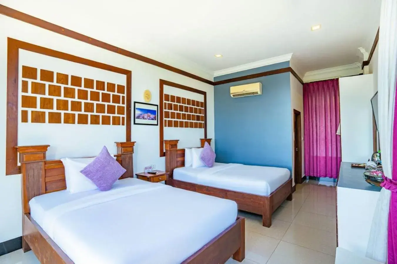 Superior Twin Room in Kampot View Boutique Superior Twin Room in Kampot View Boutique