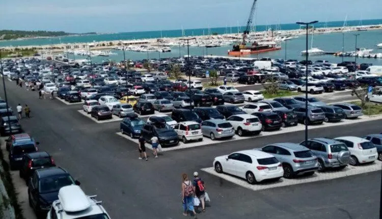 Parking in B&B Battisti59