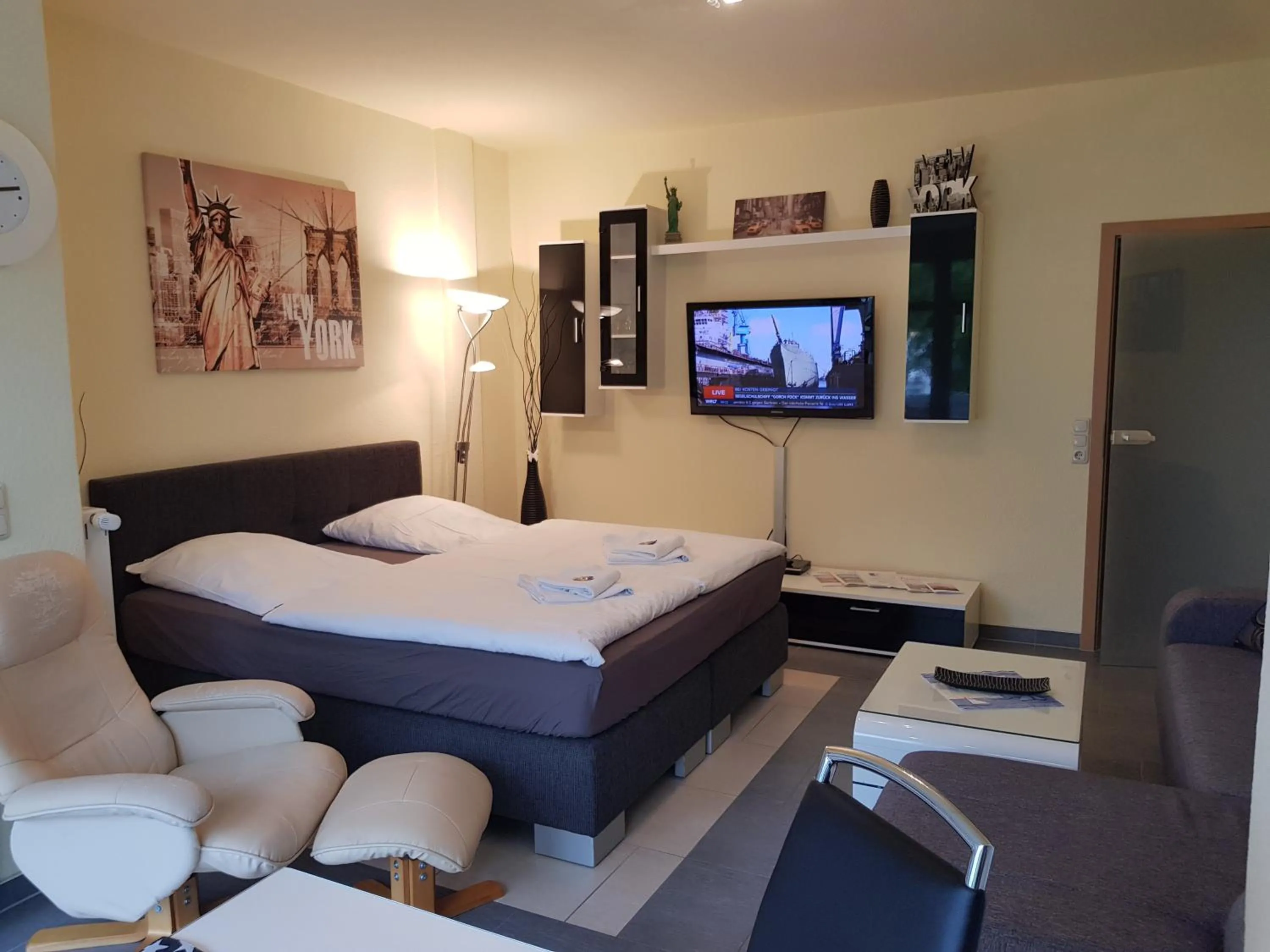 Bed in " Residenz Seeblick" Studio 15 Manhatten