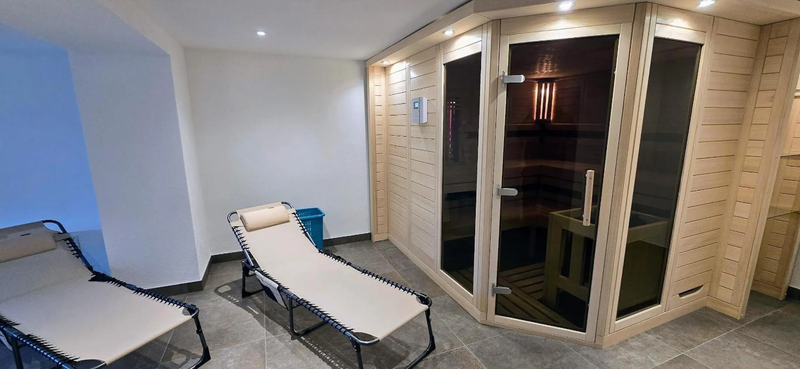 Spa and wellness centre/facilities in " Residenz Seeblick" Studio 15 Manhatten