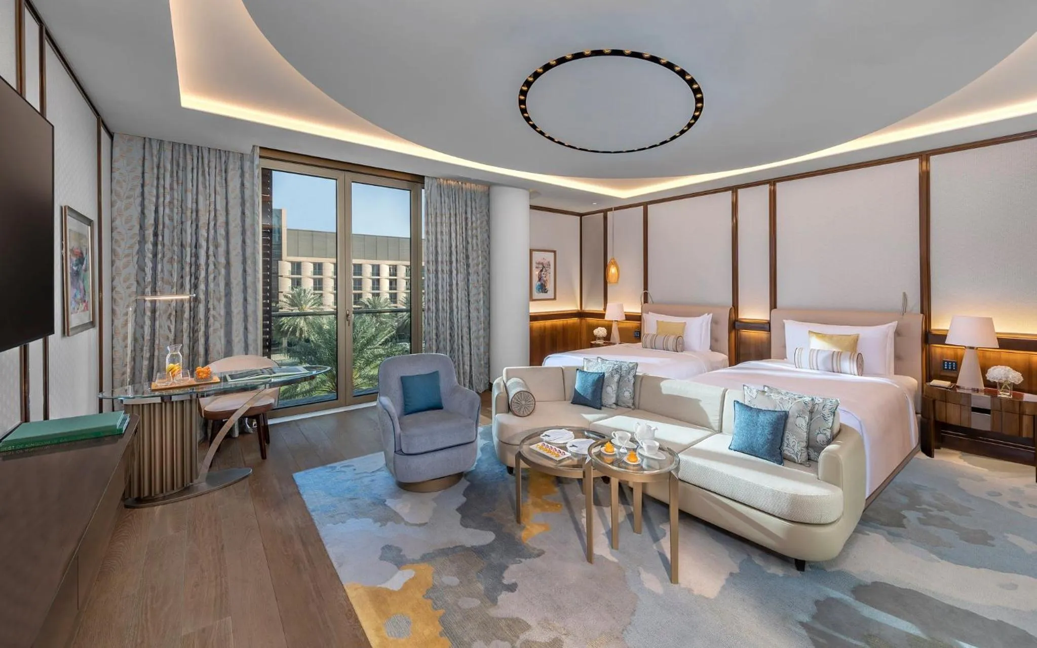 Photo of the whole room, Bed in Mandarin Oriental Al Faisaliah, Riyadh