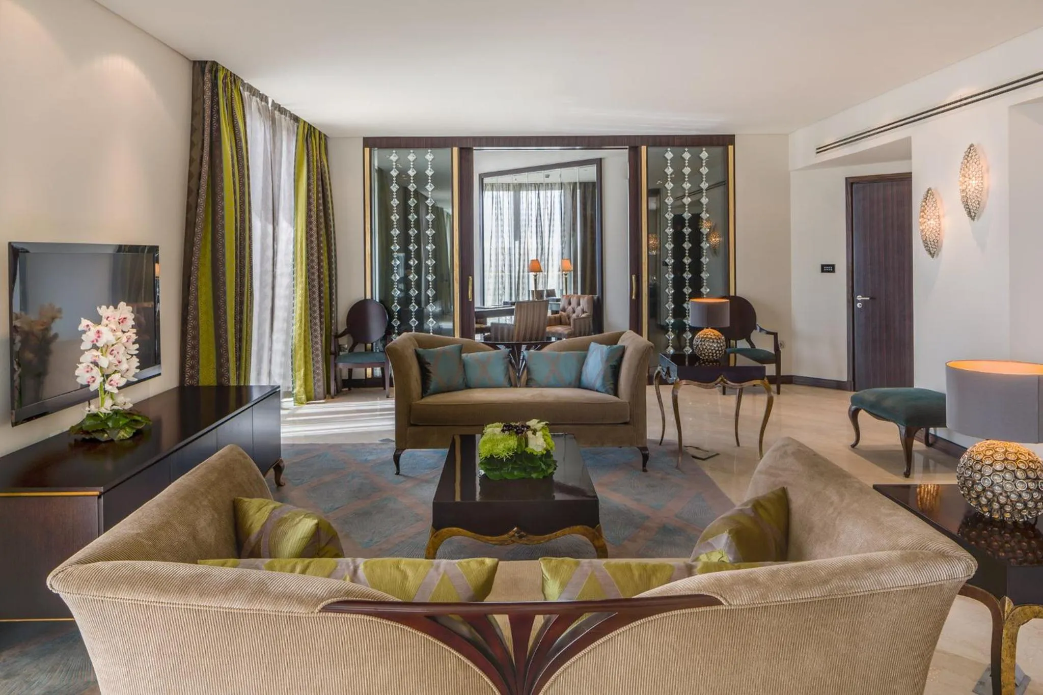 Photo of the whole room in Mandarin Oriental Al Faisaliah, Riyadh