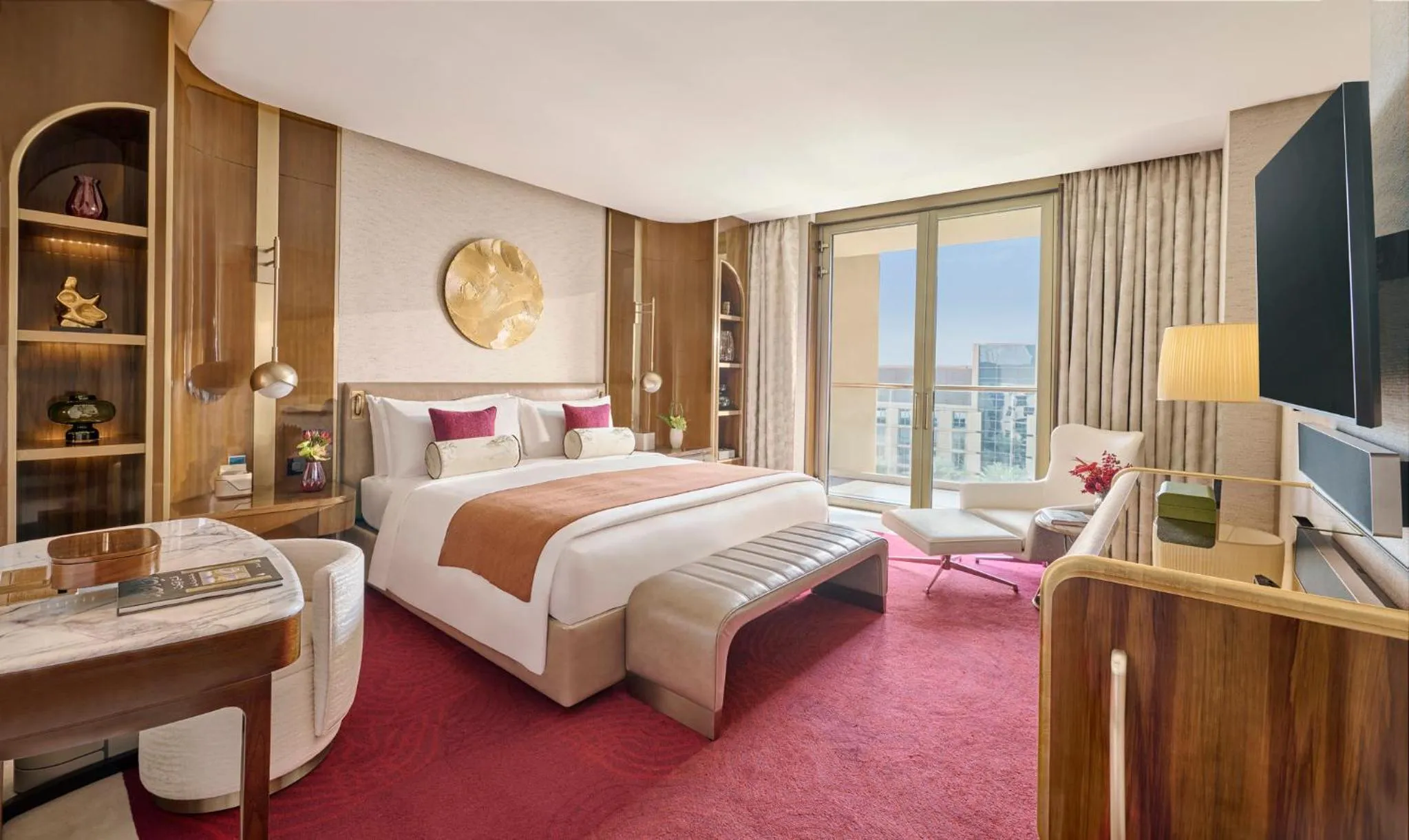 Photo of the whole room, Bed in Mandarin Oriental Al Faisaliah, Riyadh