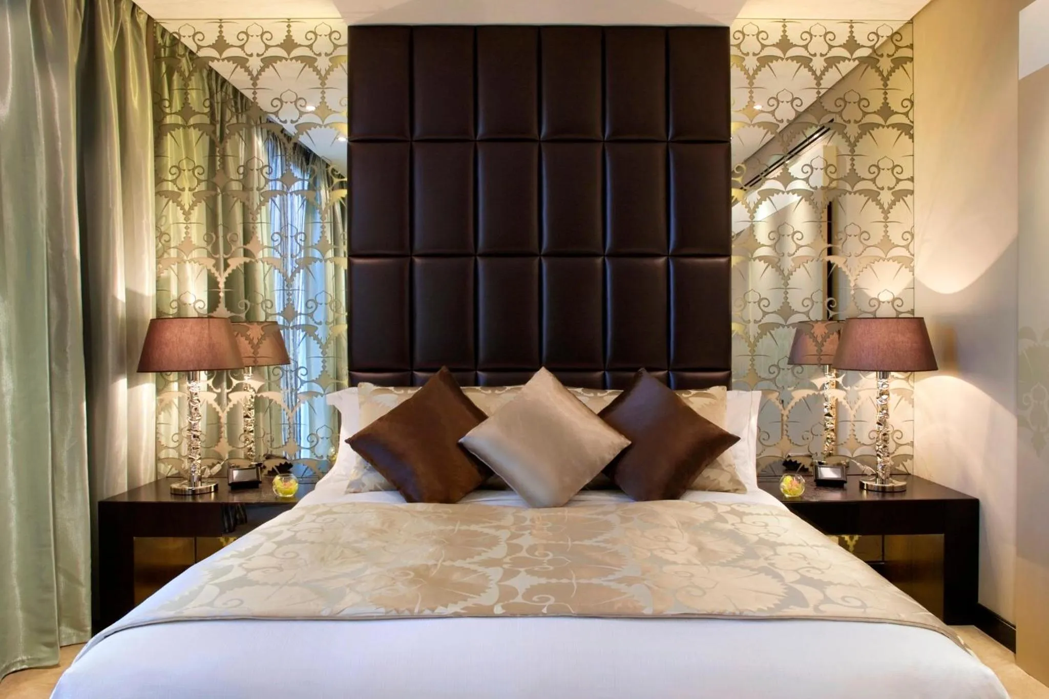 Photo of the whole room, Bed in Mandarin Oriental Al Faisaliah, Riyadh