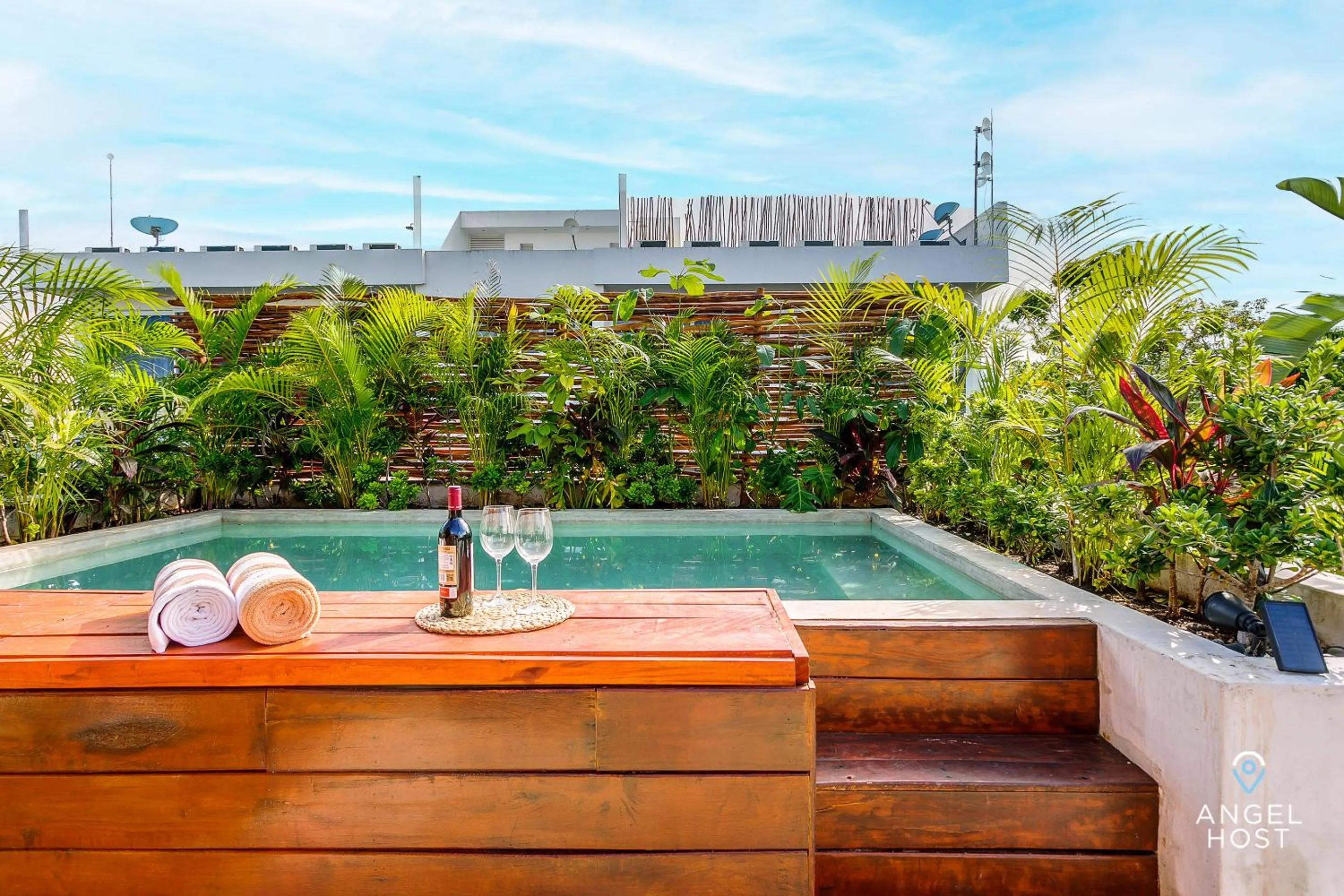 Chic Suites in the Heart of Tulum by Stella Rentals