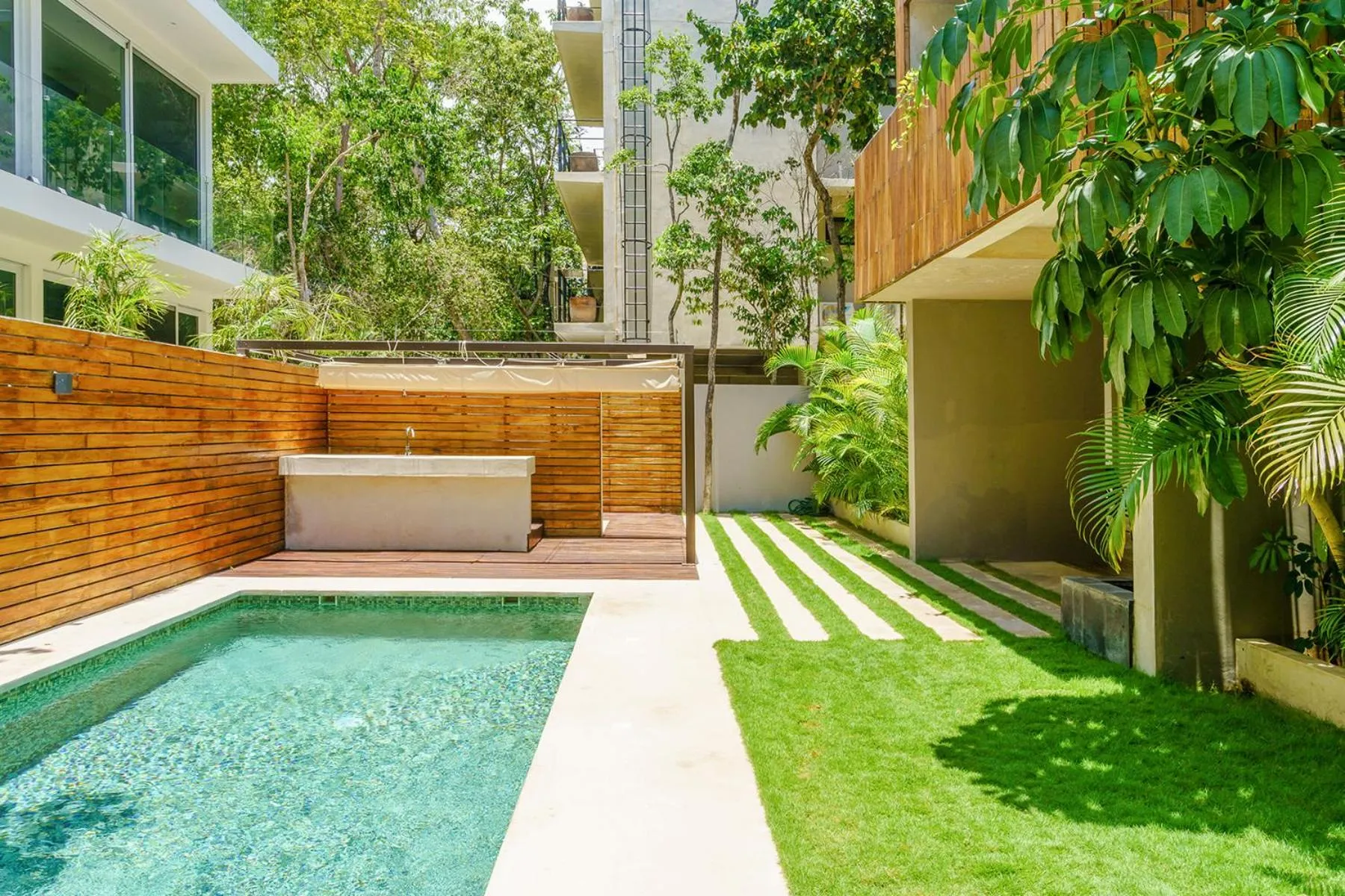 Chic Suites in the Heart of Tulum by Stella Rentals