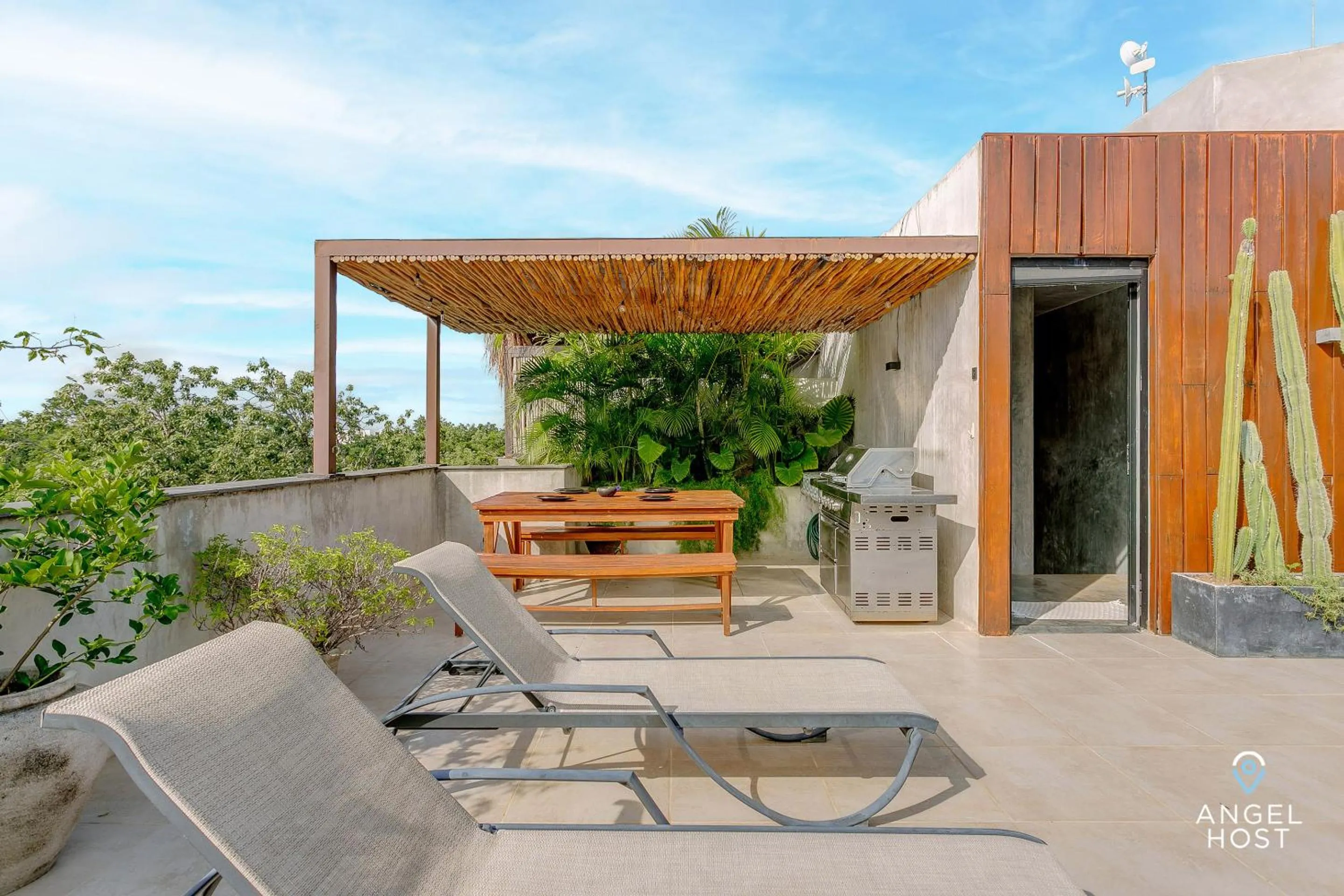 Chic Suites in the Heart of Tulum by Stella Rentals
