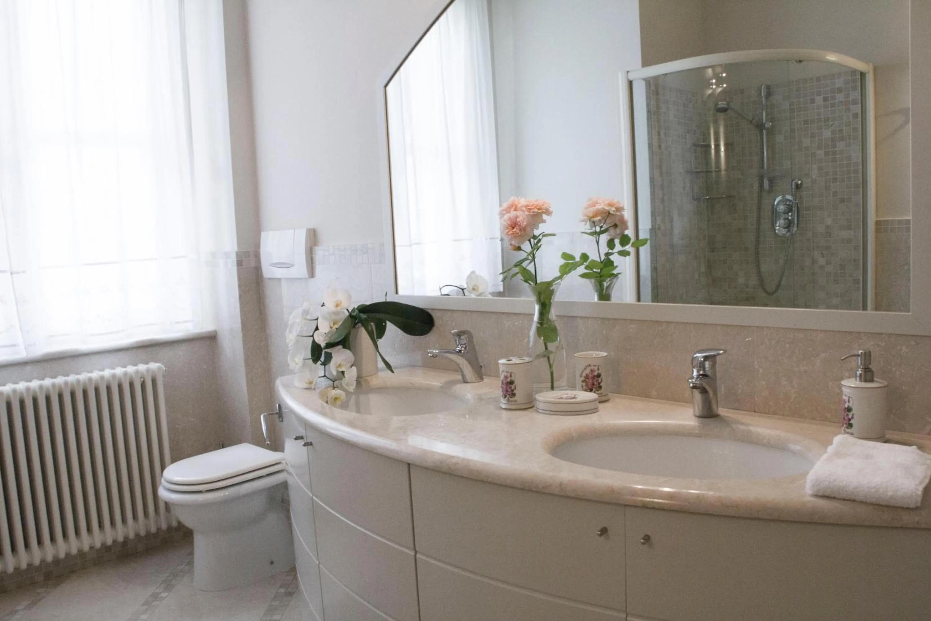 Bathroom in Il Giardino delle Rose