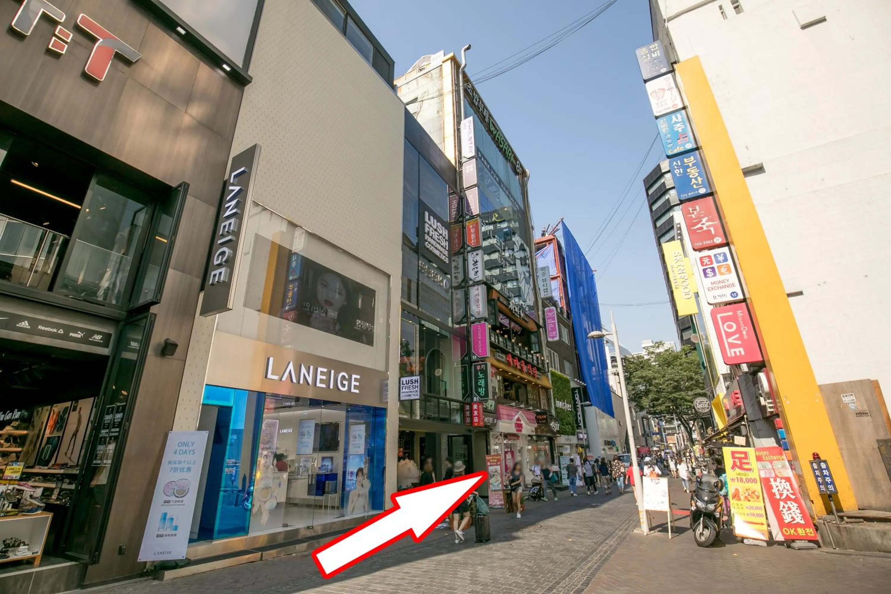 Property building in Philstay Myeongdong Station