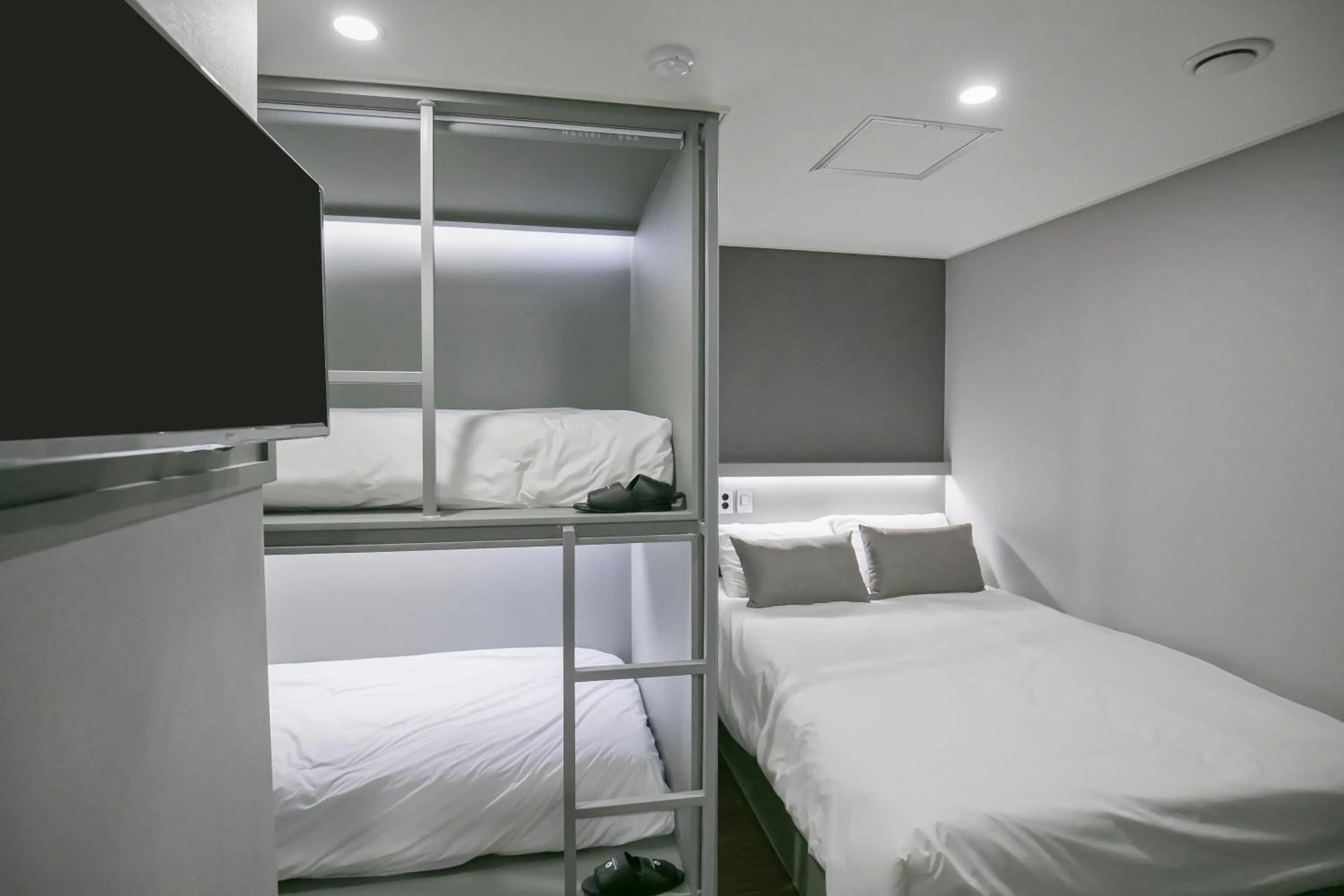 Bed in Philstay Myeongdong Station