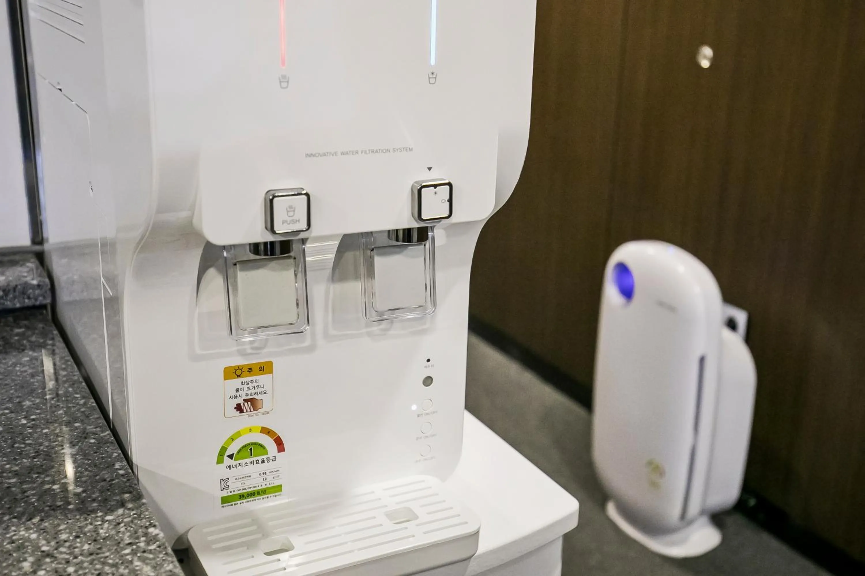 Lobby or reception in Philstay Myeongdong Station