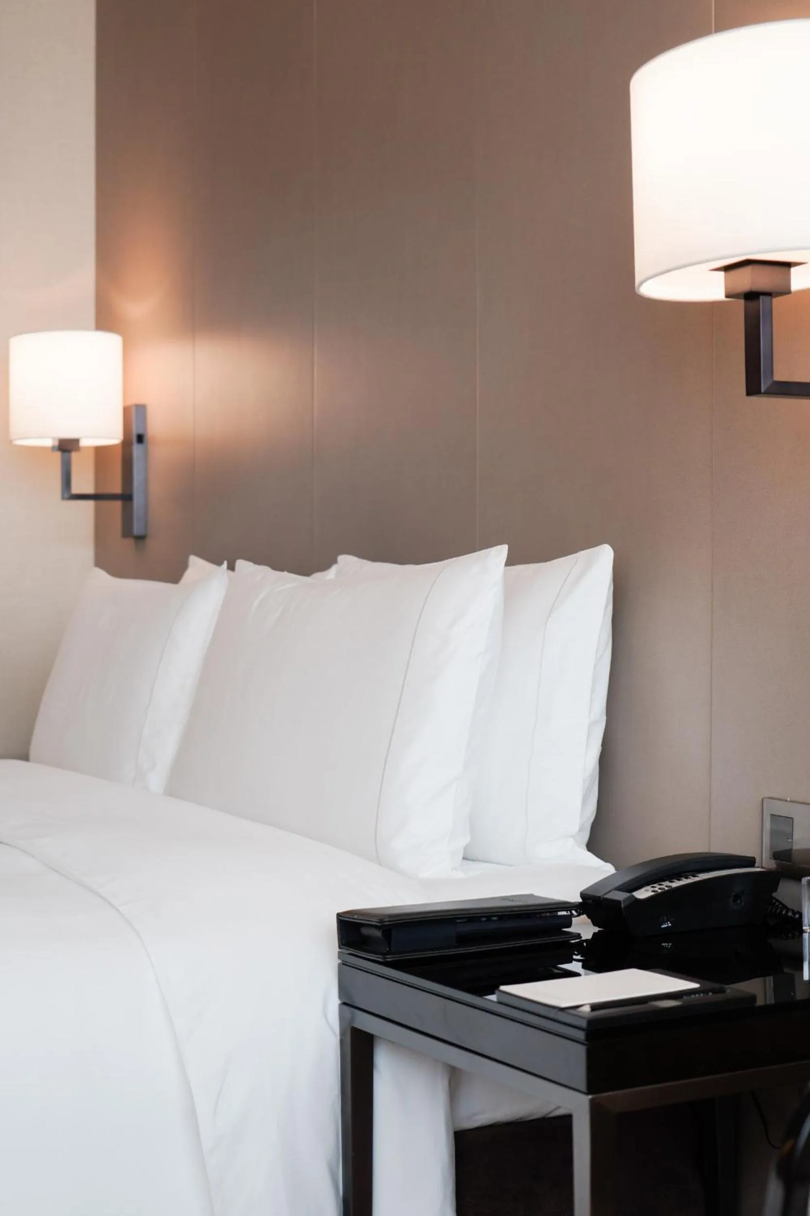 Photo of the whole room, Bed in Niccolo Chongqing