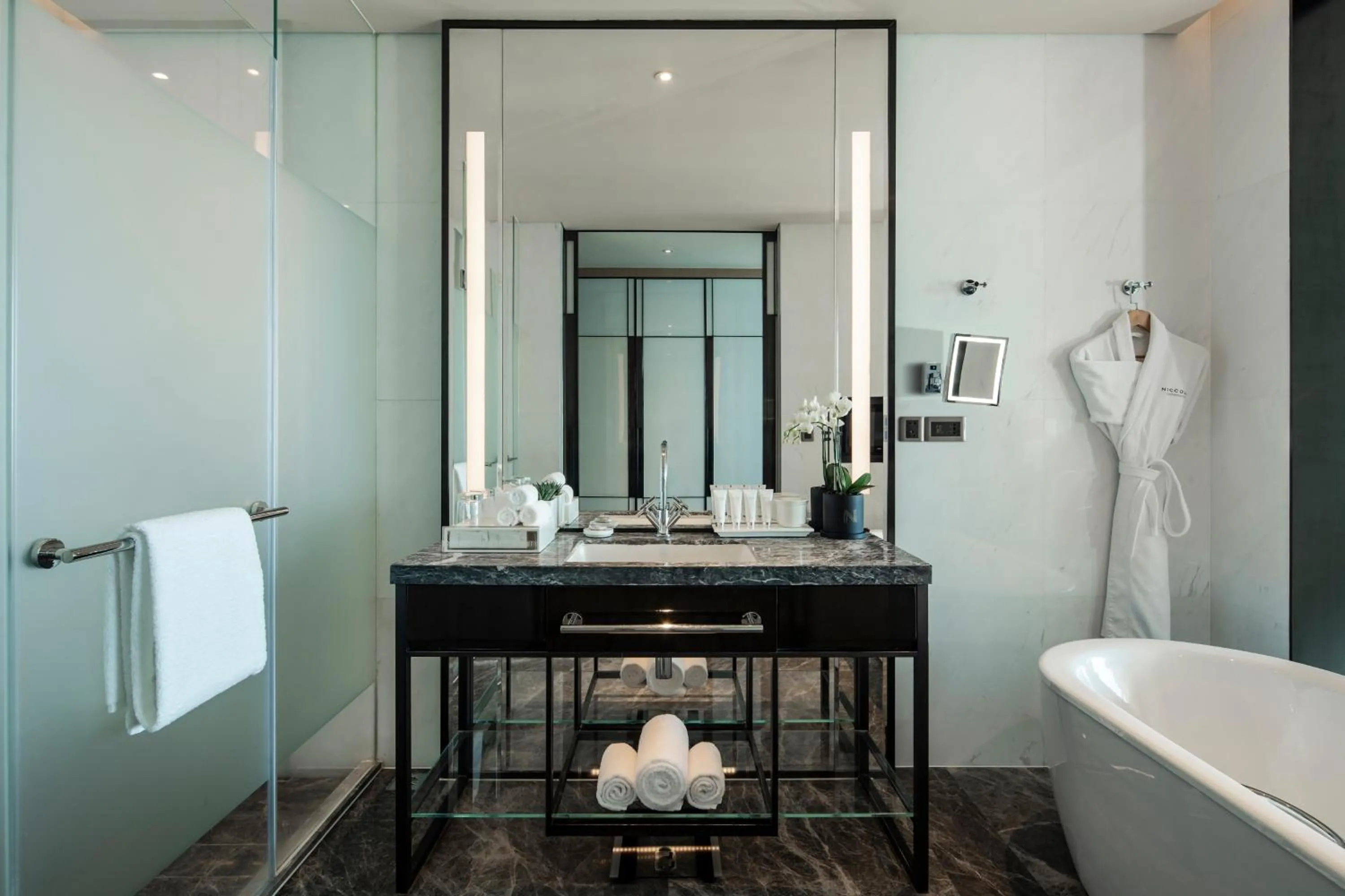 Bathroom in Niccolo Chongqing