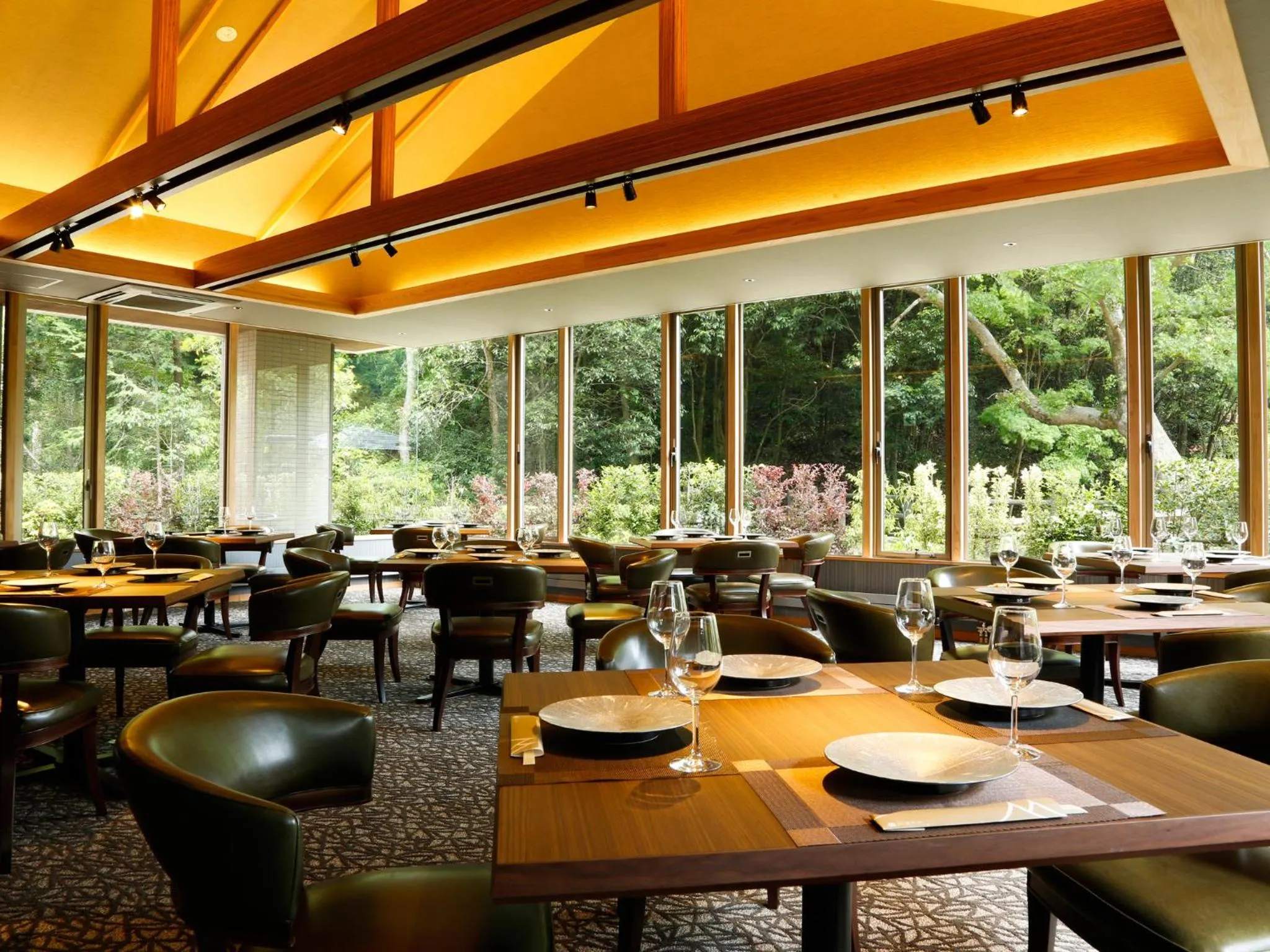 Restaurant/places to eat in Asan Kotonami