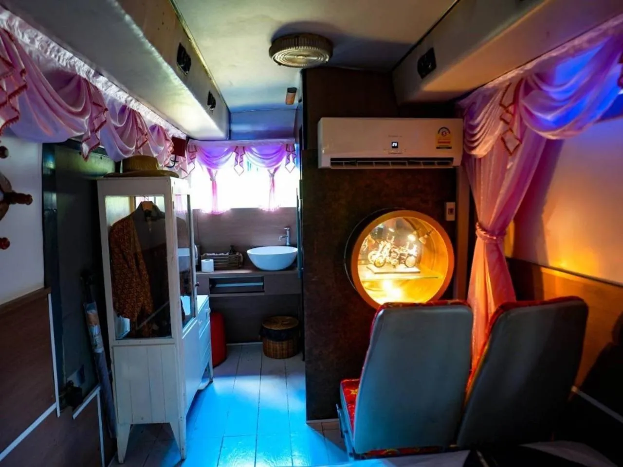 The Antique Riverside Resort